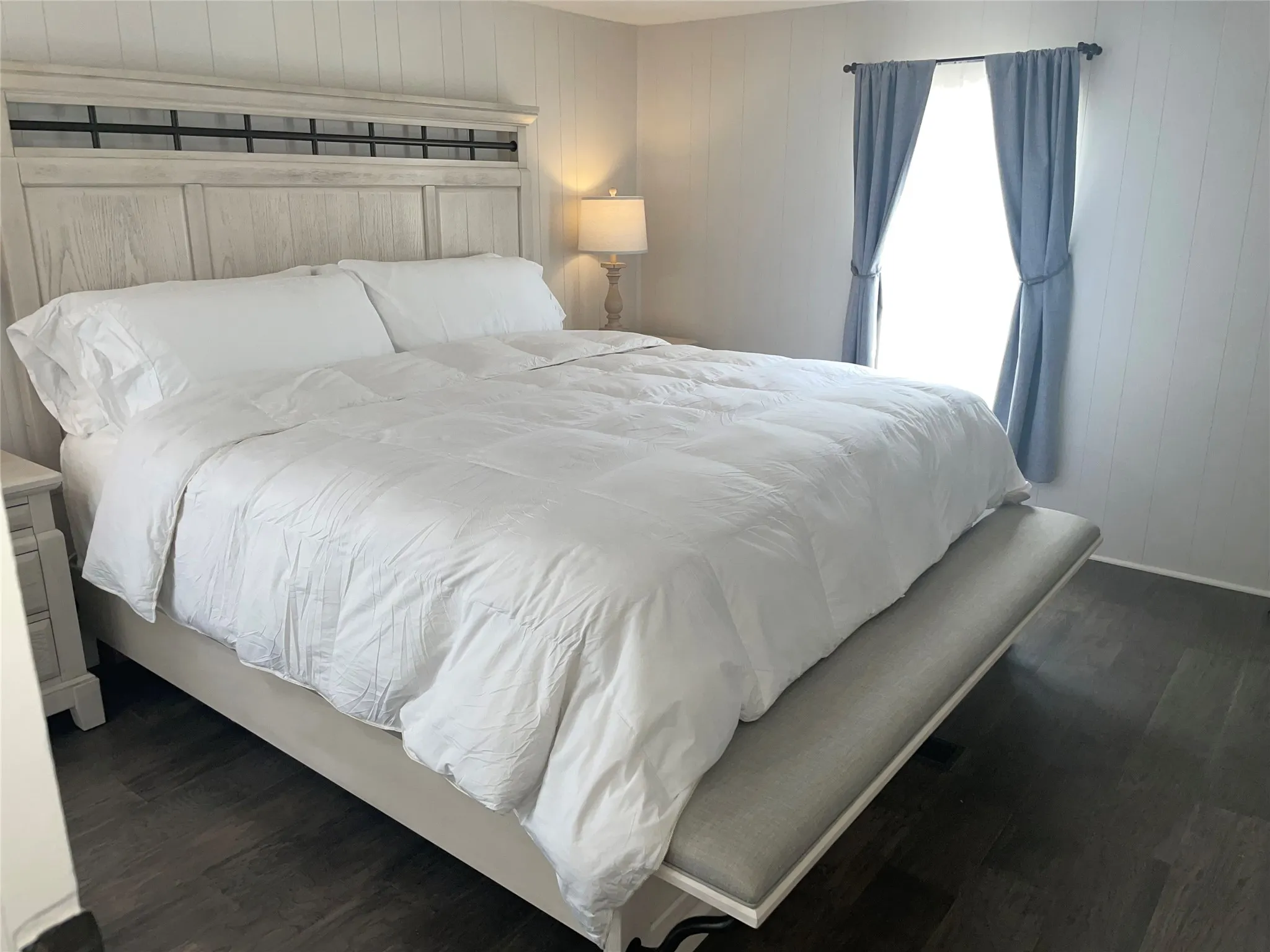 Mobile Home For Sale in Hood County , 7418 Paluxy Highway, Tolar, Texas 76476, 2 Bedrooms, 1 Bathroom, Garage spaces, 600 Sqft, built in 1980, Price $350,000, mls#21284557, Real Estate Agent in Tolar, Homes For Sale in Hood county, Homes For Sale in Tolar, Realtor in Tolar Texas, Real Estate Brokerage Independent Realty Texas, Luminita Cordes Realtor