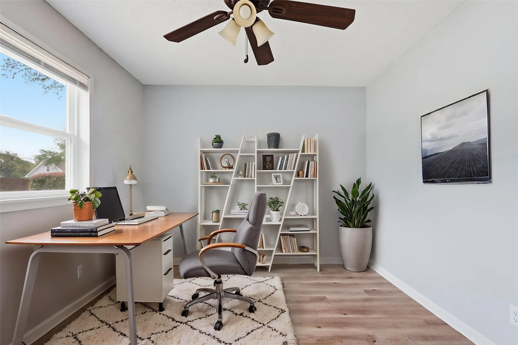 Single Family Residence For Sale in Tarrant County , 6246 Guilford Street, Forest Hill, Texas 76119, 4 Bedroom, 2 Bathroom, 2 Garage spaces, 1,377 Sqft, built in 1971, Price $224,999, mls#21189894, Real Estate Agent in Forest Hill, Homes For Sale in Tarrant county, Homes For Sale in Forest Hill, Realtor in Forest Hill Texas, Real Estate Brokerage Independent Realty Texas, Luminita Cordes Realtor