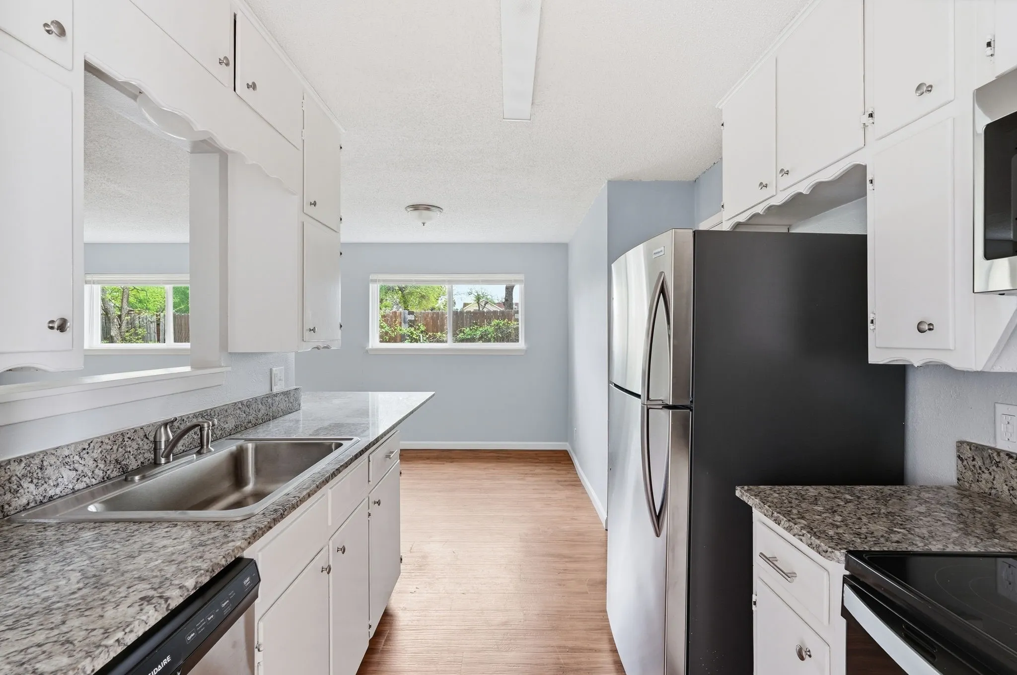 Single Family Residence For Sale in Tarrant County , 6246 Guilford Street, Forest Hill, Texas 76119, 4 Bedroom, 2 Bathroom, 2 Garage spaces, 1,377 Sqft, built in 1971, Price $224,999, mls#21189894, Real Estate Agent in Forest Hill, Homes For Sale in Tarrant county, Homes For Sale in Forest Hill, Realtor in Forest Hill Texas, Real Estate Brokerage Independent Realty Texas, Luminita Cordes Realtor
