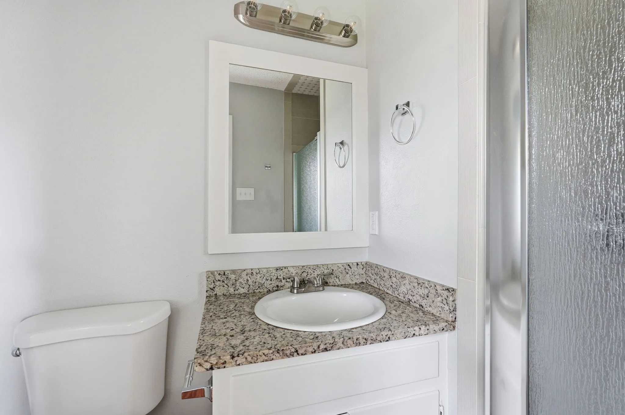 Single Family Residence For Sale in Tarrant County , 6246 Guilford Street, Forest Hill, Texas 76119, 4 Bedroom, 2 Bathroom, 2 Garage spaces, 1,377 Sqft, built in 1971, Price $224,999, mls#21189894, Real Estate Agent in Forest Hill, Homes For Sale in Tarrant county, Homes For Sale in Forest Hill, Realtor in Forest Hill Texas, Real Estate Brokerage Independent Realty Texas, Luminita Cordes Realtor