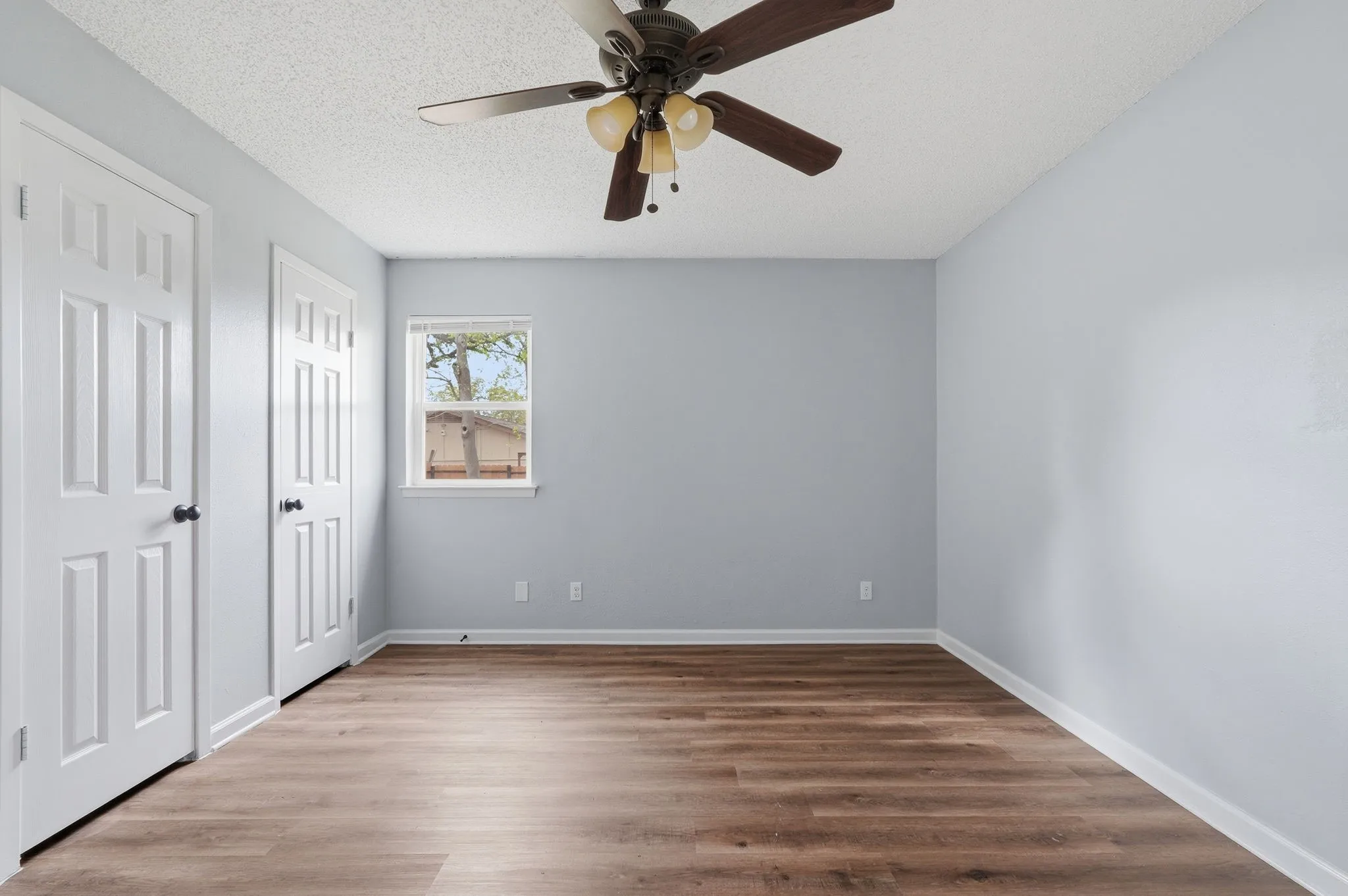 Single Family Residence For Sale in Tarrant County , 6246 Guilford Street, Forest Hill, Texas 76119, 4 Bedroom, 2 Bathroom, 2 Garage spaces, 1,377 Sqft, built in 1971, Price $224,999, mls#21189894, Real Estate Agent in Forest Hill, Homes For Sale in Tarrant county, Homes For Sale in Forest Hill, Realtor in Forest Hill Texas, Real Estate Brokerage Independent Realty Texas, Luminita Cordes Realtor