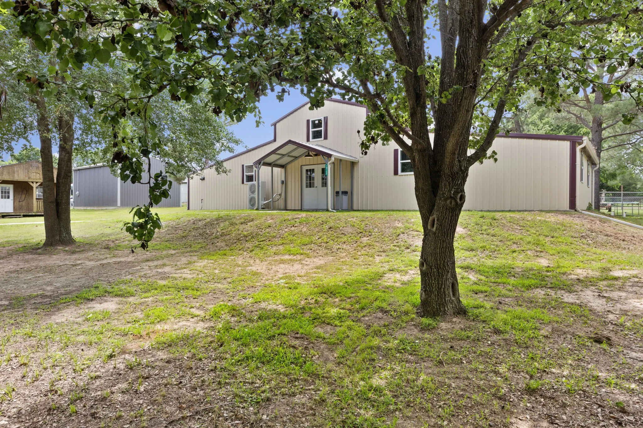 Single Family Residence For Sale in Hunt County , 10160 Lynn Lane, Wills Point, Texas 75169, 2 Bedrooms, 2 Bathrooms, 2 Garage spaces, 1,884 Sqft, built in 2025, Price $424,900, mls#21284519, Real Estate Agent in Wills Point, Homes For Sale in Hunt county, Homes For Sale in Wills Point, Realtor in Wills Point Texas, Real Estate Brokerage Independent Realty Texas, Luminita Cordes Realtor