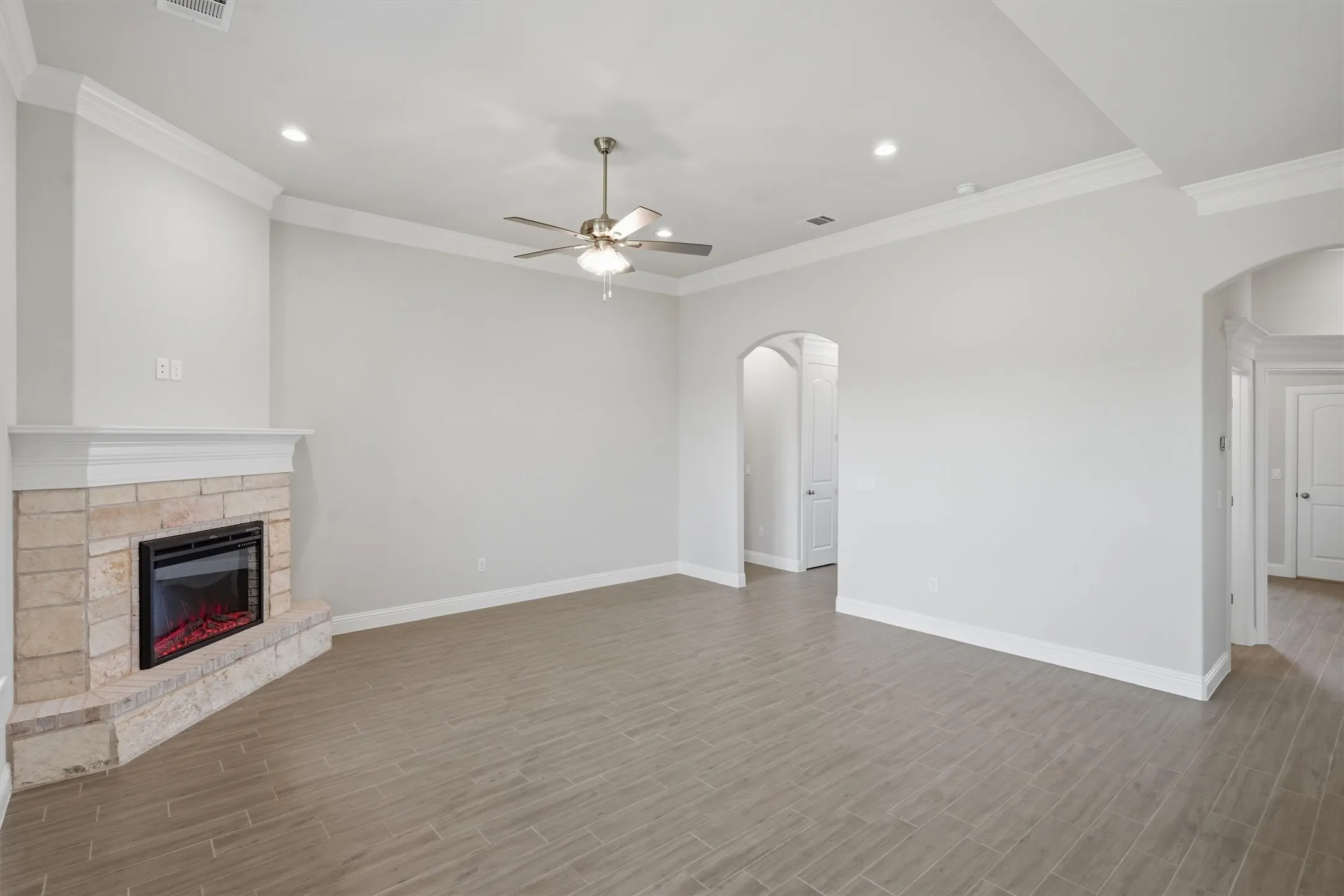 Single Family Residence For Sale in Hood County , 1354 Oleander Drive, Tolar, Texas 76476, 4 Bedroom, 2 Bathroom, 2 Garage spaces, 1,871 Sqft, built in 2026, mls#21283531, Real Estate Agent in Tolar, Homes For Sale in Hood county, Homes For Sale in Tolar, Realtor in Tolar Texas, Real Estate Brokerage Independent Realty Texas, Luminita Cordes Realtor