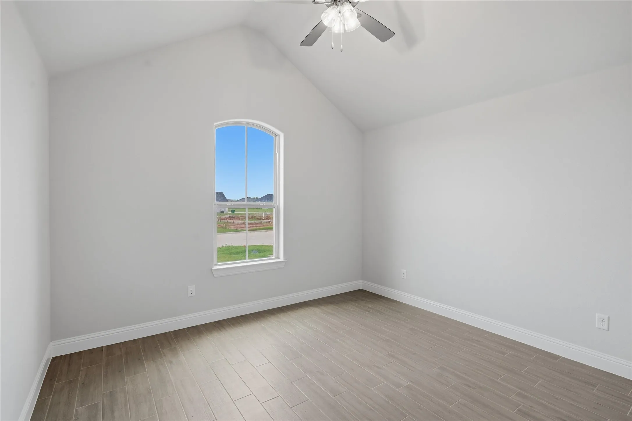 Single Family Residence For Sale in Hood County , 1354 Oleander Drive, Tolar, Texas 76476, 4 Bedroom, 2 Bathroom, 2 Garage spaces, 1,871 Sqft, built in 2026, mls#21283531, Real Estate Agent in Tolar, Homes For Sale in Hood county, Homes For Sale in Tolar, Realtor in Tolar Texas, Real Estate Brokerage Independent Realty Texas, Luminita Cordes Realtor