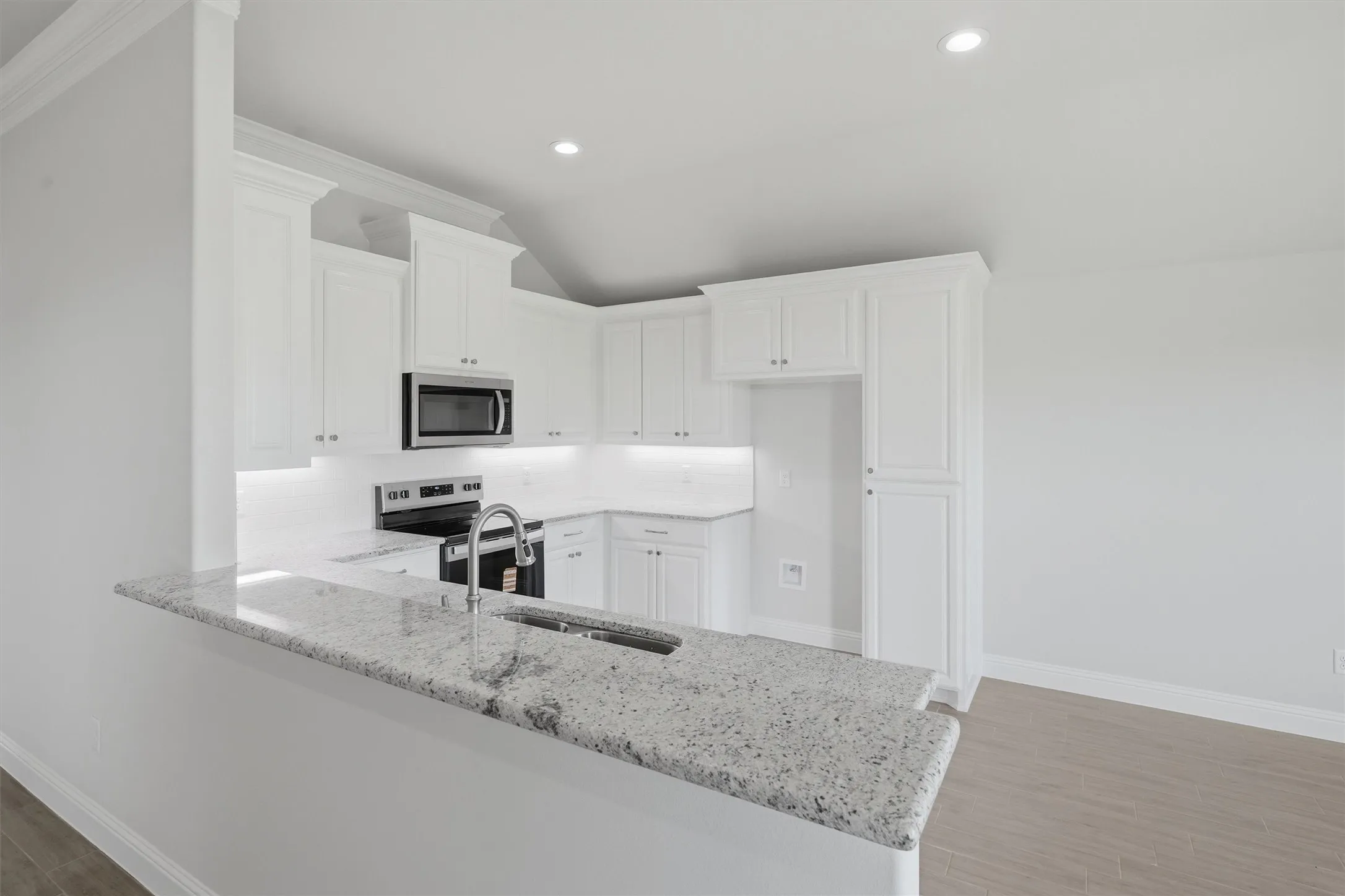 Single Family Residence For Sale in Hood County , 1354 Oleander Drive, Tolar, Texas 76476, 4 Bedroom, 2 Bathroom, 2 Garage spaces, 1,871 Sqft, built in 2026, mls#21283531, Real Estate Agent in Tolar, Homes For Sale in Hood county, Homes For Sale in Tolar, Realtor in Tolar Texas, Real Estate Brokerage Independent Realty Texas, Luminita Cordes Realtor