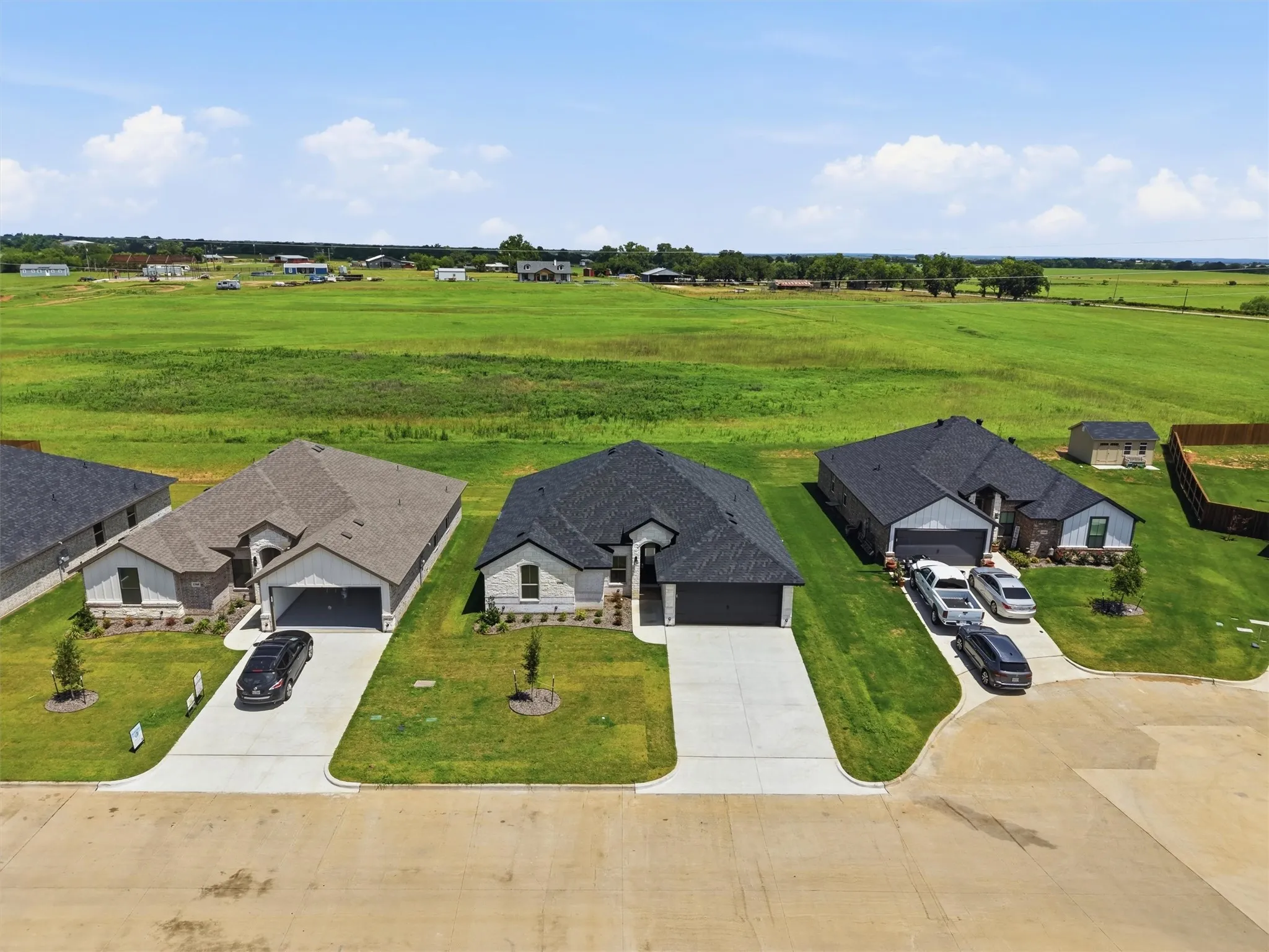Single Family Residence For Sale in Hood County , 1354 Oleander Drive, Tolar, Texas 76476, 4 Bedroom, 2 Bathroom, 2 Garage spaces, 1,871 Sqft, built in 2026, mls#21283531, Real Estate Agent in Tolar, Homes For Sale in Hood county, Homes For Sale in Tolar, Realtor in Tolar Texas, Real Estate Brokerage Independent Realty Texas, Luminita Cordes Realtor