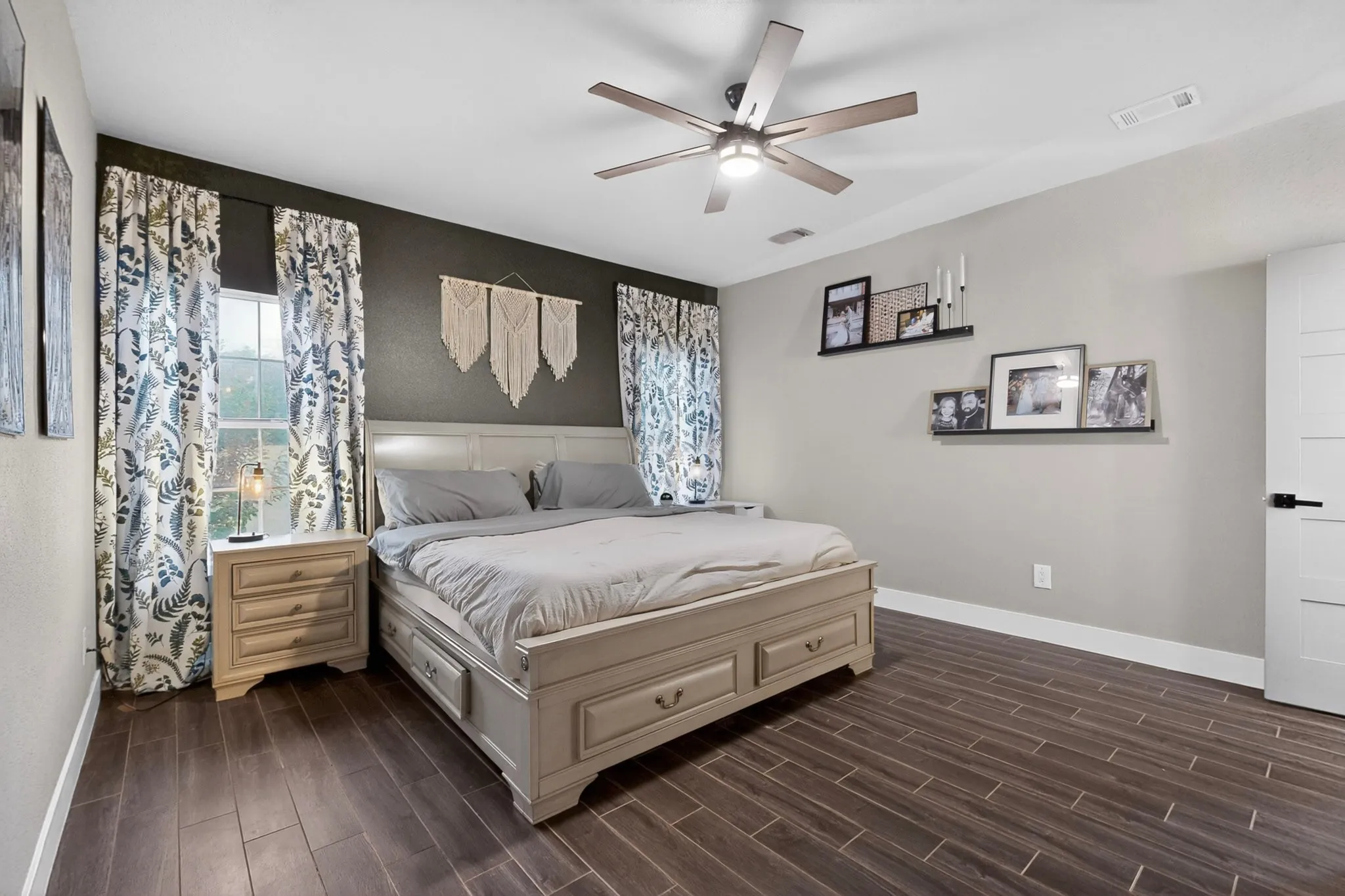 Single Family Residence For Sale in Kaufman County , 1362 Eubanks Road, Seagoville, Texas 75159, 3 Bedroom, 2 Bathroom, 2 Garage spaces, 1,944 Sqft, built in 1996, mls#21284588, Real Estate Agent in Seagoville, Homes For Sale in Kaufman county, Homes For Sale in Seagoville, Realtor in Seagoville Texas, Real Estate Brokerage Independent Realty Texas, Luminita Cordes Realtor