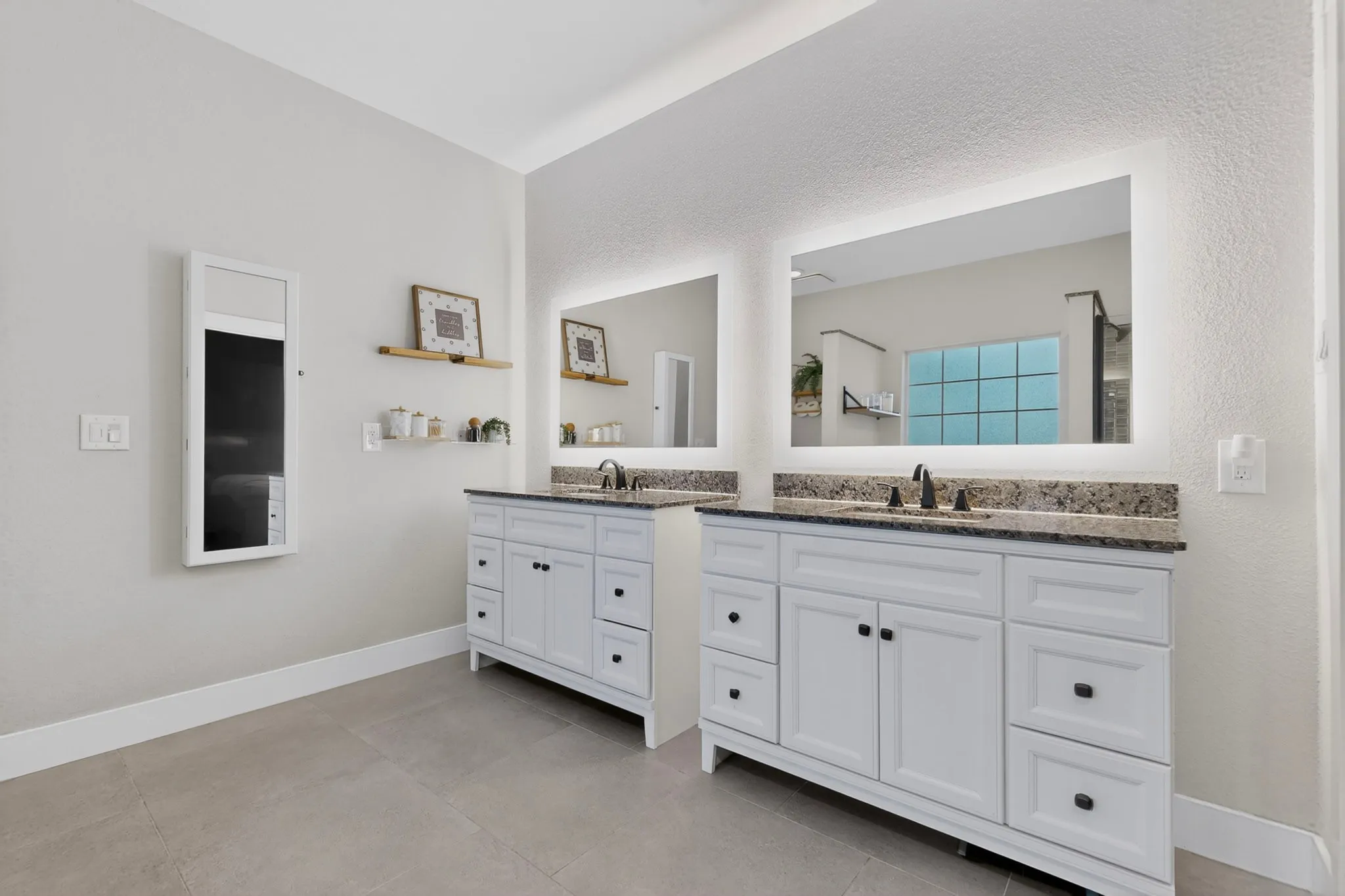 Single Family Residence For Sale in Kaufman County , 1362 Eubanks Road, Seagoville, Texas 75159, 3 Bedroom, 2 Bathroom, 2 Garage spaces, 1,944 Sqft, built in 1996, mls#21284588, Real Estate Agent in Seagoville, Homes For Sale in Kaufman county, Homes For Sale in Seagoville, Realtor in Seagoville Texas, Real Estate Brokerage Independent Realty Texas, Luminita Cordes Realtor