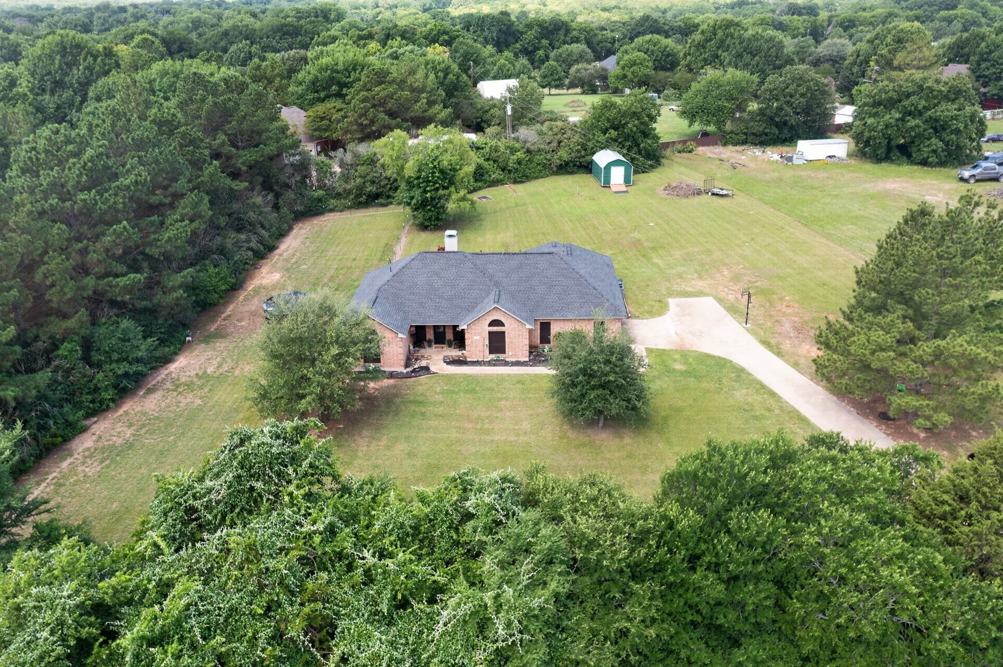 Single Family Residence For Sale in Kaufman County , 1362 Eubanks Road, Seagoville, Texas 75159, 3 Bedroom, 2 Bathroom, 2 Garage spaces, 1,944 Sqft, built in 1996, mls#21284588, Real Estate Agent in Seagoville, Homes For Sale in Kaufman county, Homes For Sale in Seagoville, Realtor in Seagoville Texas, Real Estate Brokerage Independent Realty Texas, Luminita Cordes Realtor