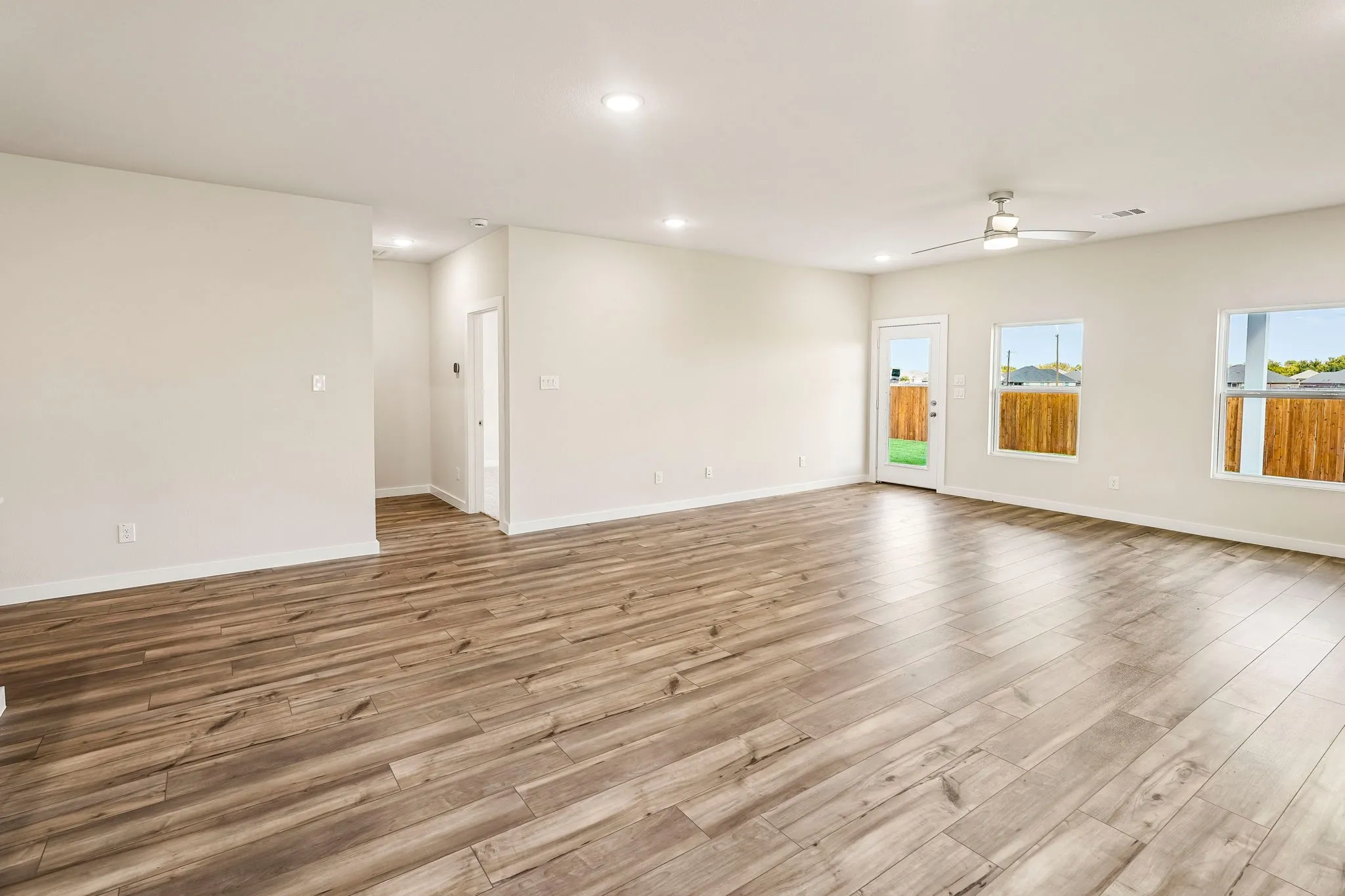 Single Family Residence For Sale in Parker County , 356 Declan Street, Springtown, Texas 76082, 4 Bedroom, 3 Bathroom, 2 Garage spaces, 2,013 Sqft, built in 2026, mls#21284595, Real Estate Agent in Springtown, Homes For Sale in Parker county, Homes For Sale in Springtown, Realtor in Springtown Texas, Real Estate Brokerage Independent Realty Texas, Luminita Cordes Realtor