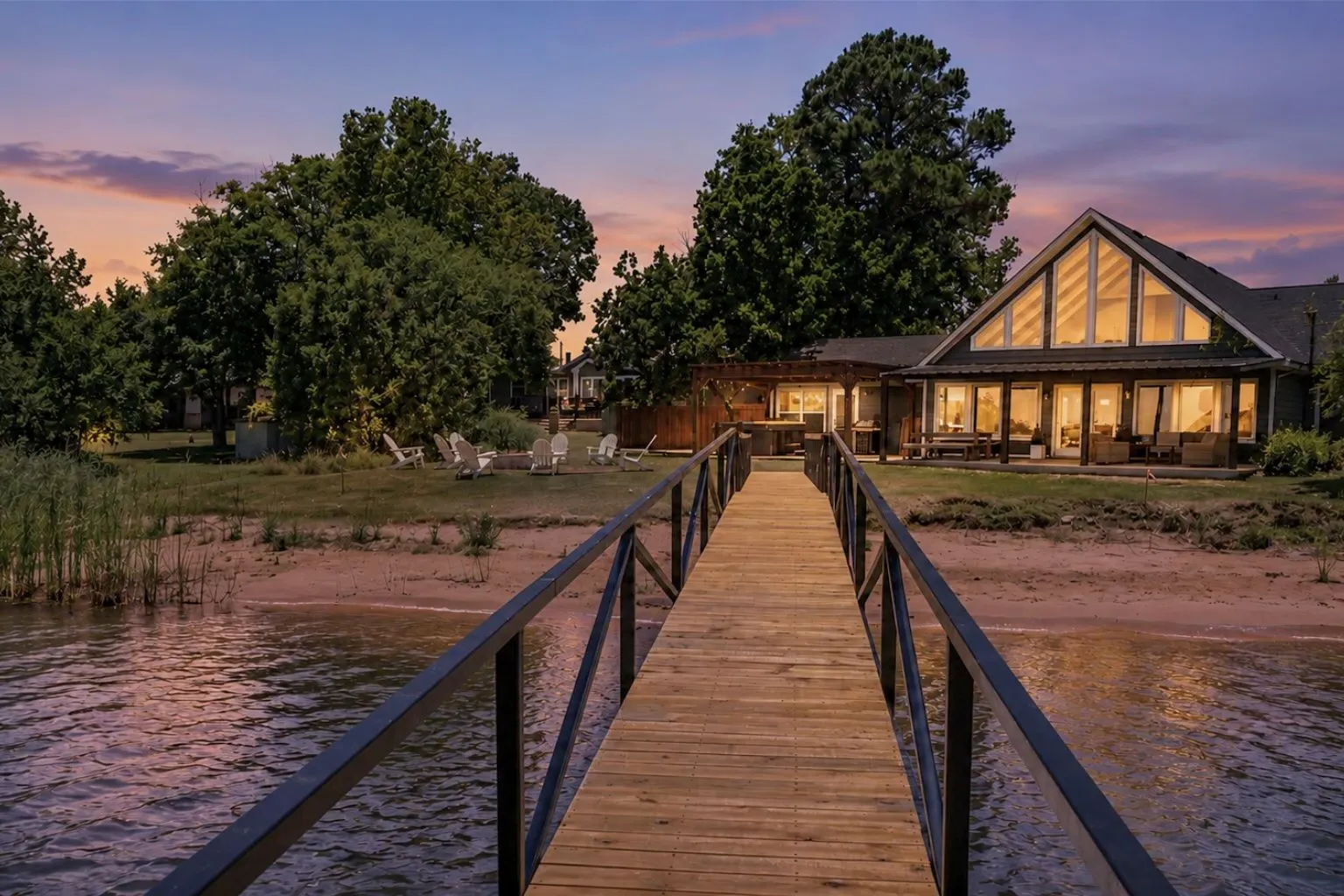 Single Family Residence For Sale in Palo Pinto County , 1907 Buck Run, Possum Kingdom Lake, Texas 76449, 4 Bedroom, 5 Bathroom, Garage spaces, 2,920 Sqft, built in 2005, mls#21283911, Real Estate Agent in Possum Kingdom Lake, Homes For Sale in Palo Pinto county, Homes For Sale in Possum Kingdom Lake, Realtor in Possum Kingdom Lake Texas, Real Estate Brokerage Independent Realty Texas, Luminita Cordes Realtor