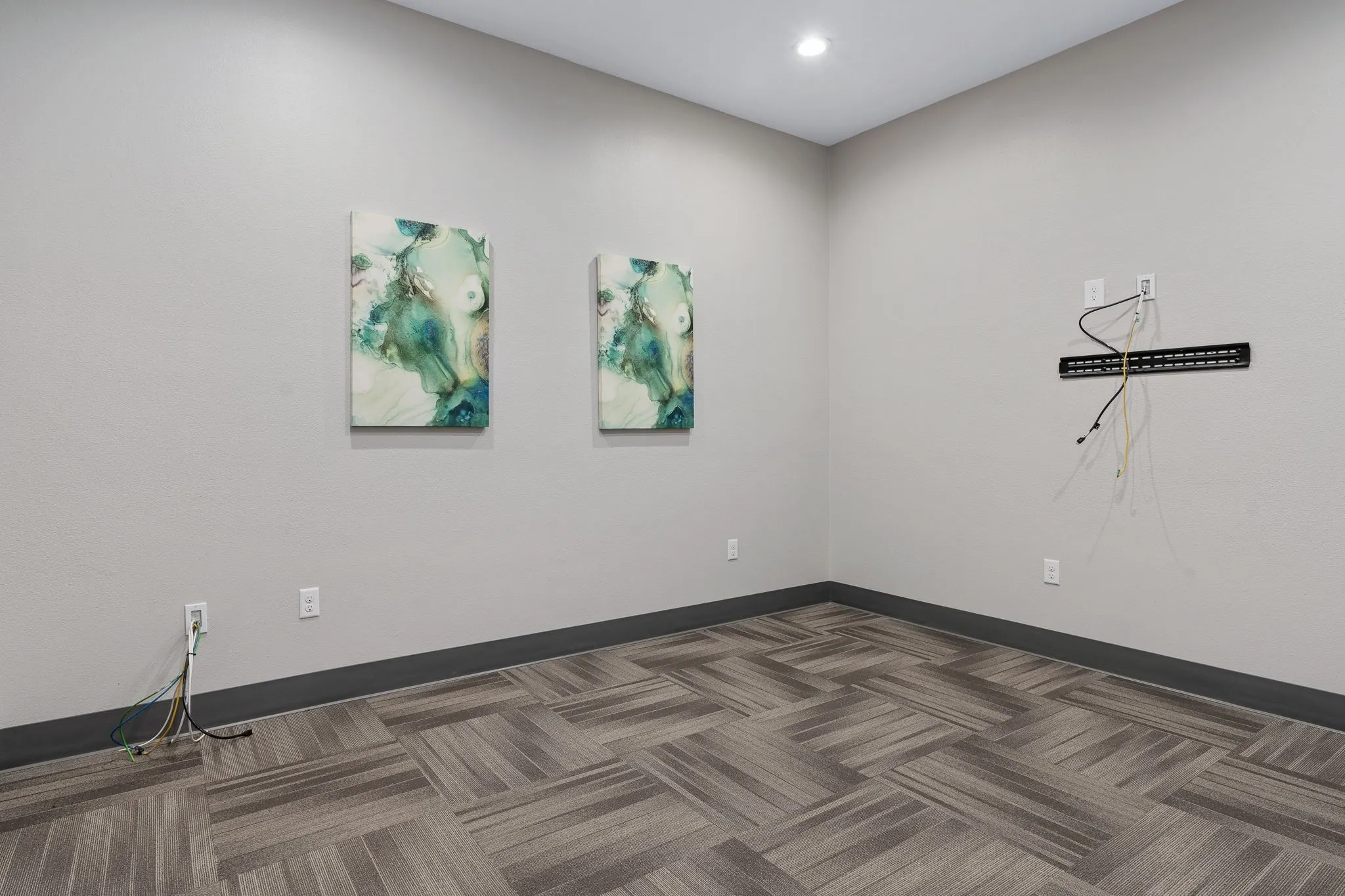 Office For Sale in Dallas County , 8212 Liberty Grove Road 100 & 200, Rowlett, Texas 75089, 0, 0, Garage spaces, 0 Sqft, built in 2019, mls#21284565, Real Estate Agent in Rowlett, Homes For Sale in Dallas county, Homes For Sale in Rowlett, Realtor in Rowlett Texas, Real Estate Brokerage Independent Realty Texas, Luminita Cordes Realtor