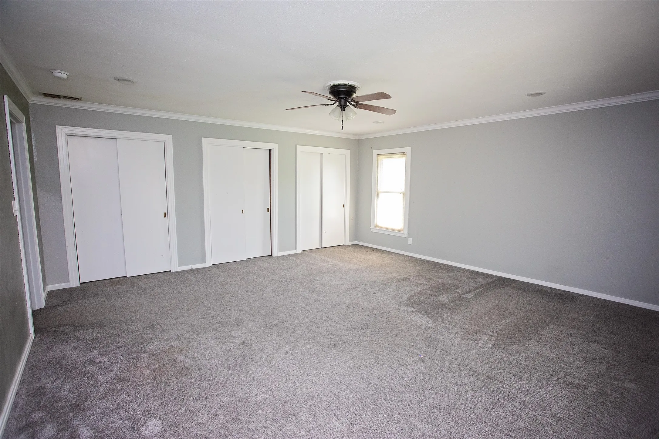Single Family Residence For Sale in Young County , 417 Summitt Avenue, Graham, Texas 76450, 4 Bedroom, 2 Bathroom, 2 Garage spaces, 2,323 Sqft, built in 1960, Price $340,000, mls#21281438, Real Estate Agent in Graham, Homes For Sale in Young county, Homes For Sale in Graham, Realtor in Graham Texas, Real Estate Brokerage Independent Realty Texas, Luminita Cordes Realtor