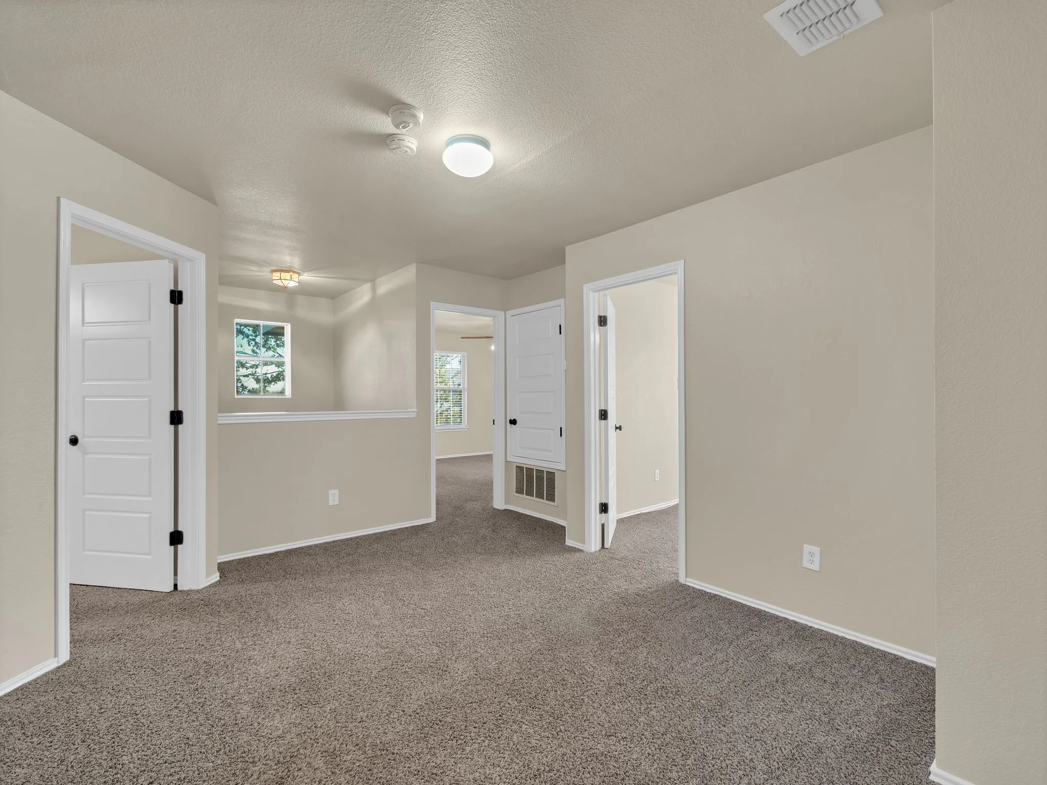 Single Family Residence For Sale in Dallas County , 2917 Mayfair Lane, Lancaster, Texas 75134, 4 Bedroom, 3 Bathroom, 2 Garage spaces, 2,285 Sqft, built in 2004, mls#21284612, Real Estate Agent in Lancaster, Homes For Sale in Dallas county, Homes For Sale in Lancaster, Realtor in Lancaster Texas, Real Estate Brokerage Independent Realty Texas, Luminita Cordes Realtor