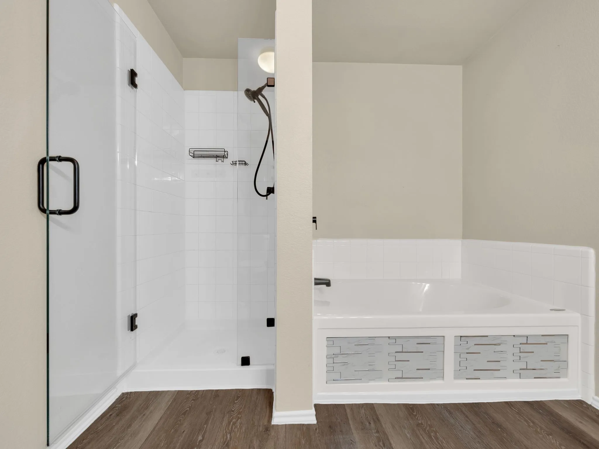 Single Family Residence For Sale in Dallas County , 2917 Mayfair Lane, Lancaster, Texas 75134, 4 Bedroom, 3 Bathroom, 2 Garage spaces, 2,285 Sqft, built in 2004, mls#21284612, Real Estate Agent in Lancaster, Homes For Sale in Dallas county, Homes For Sale in Lancaster, Realtor in Lancaster Texas, Real Estate Brokerage Independent Realty Texas, Luminita Cordes Realtor