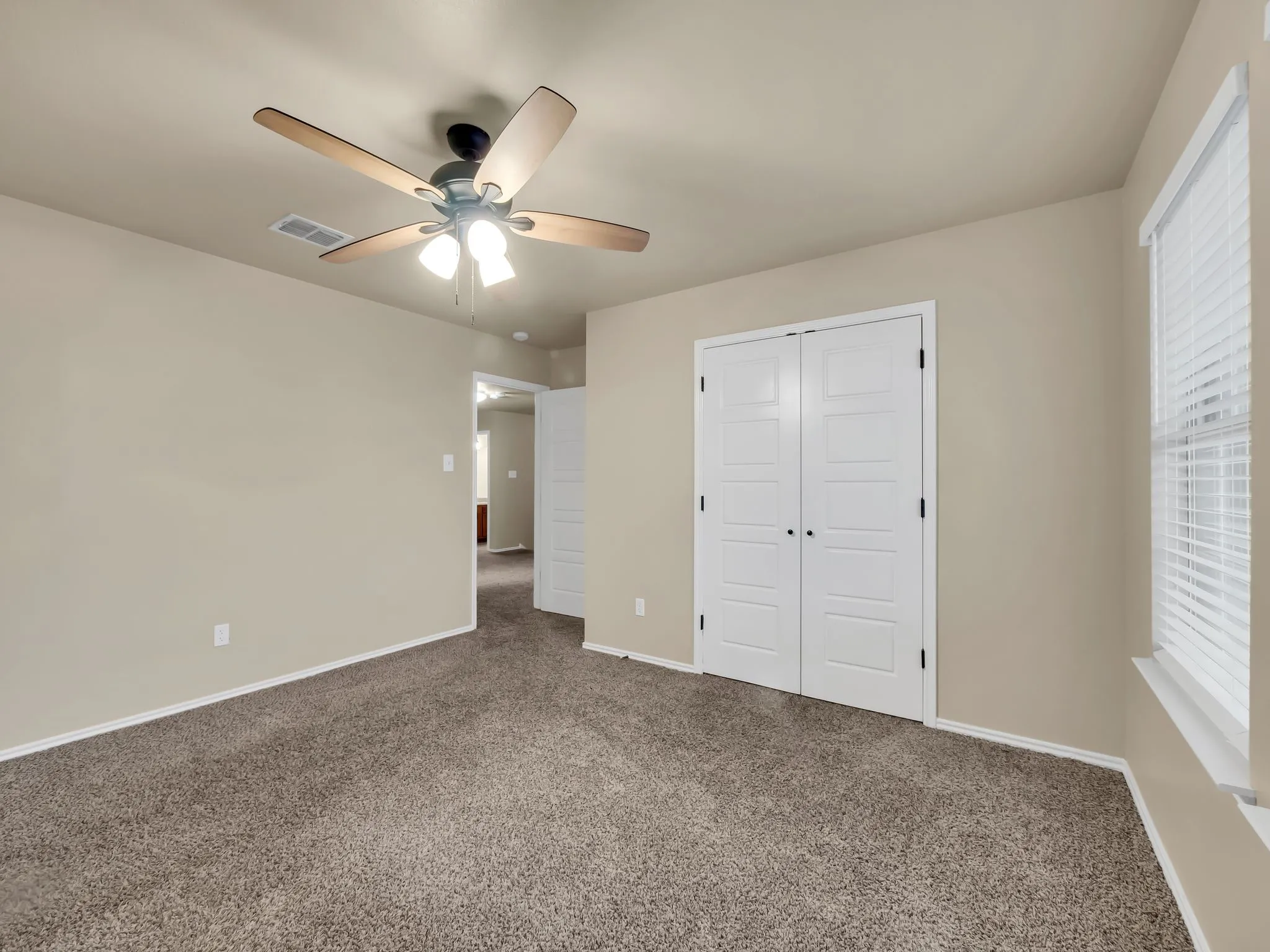 Single Family Residence For Sale in Dallas County , 2917 Mayfair Lane, Lancaster, Texas 75134, 4 Bedroom, 3 Bathroom, 2 Garage spaces, 2,285 Sqft, built in 2004, mls#21284612, Real Estate Agent in Lancaster, Homes For Sale in Dallas county, Homes For Sale in Lancaster, Realtor in Lancaster Texas, Real Estate Brokerage Independent Realty Texas, Luminita Cordes Realtor