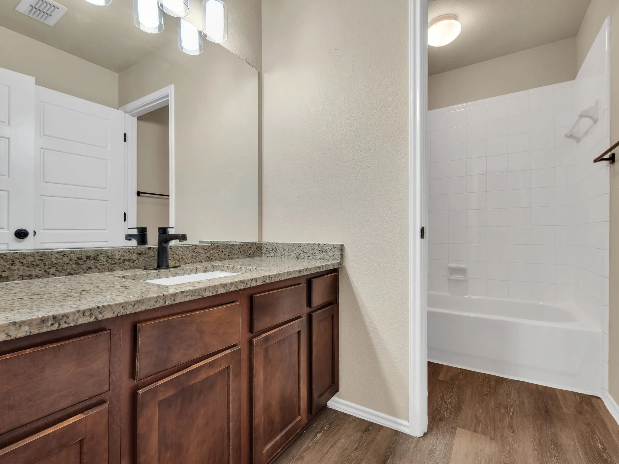Single Family Residence For Sale in Dallas County , 2917 Mayfair Lane, Lancaster, Texas 75134, 4 Bedroom, 3 Bathroom, 2 Garage spaces, 2,285 Sqft, built in 2004, mls#21284612, Real Estate Agent in Lancaster, Homes For Sale in Dallas county, Homes For Sale in Lancaster, Realtor in Lancaster Texas, Real Estate Brokerage Independent Realty Texas, Luminita Cordes Realtor
