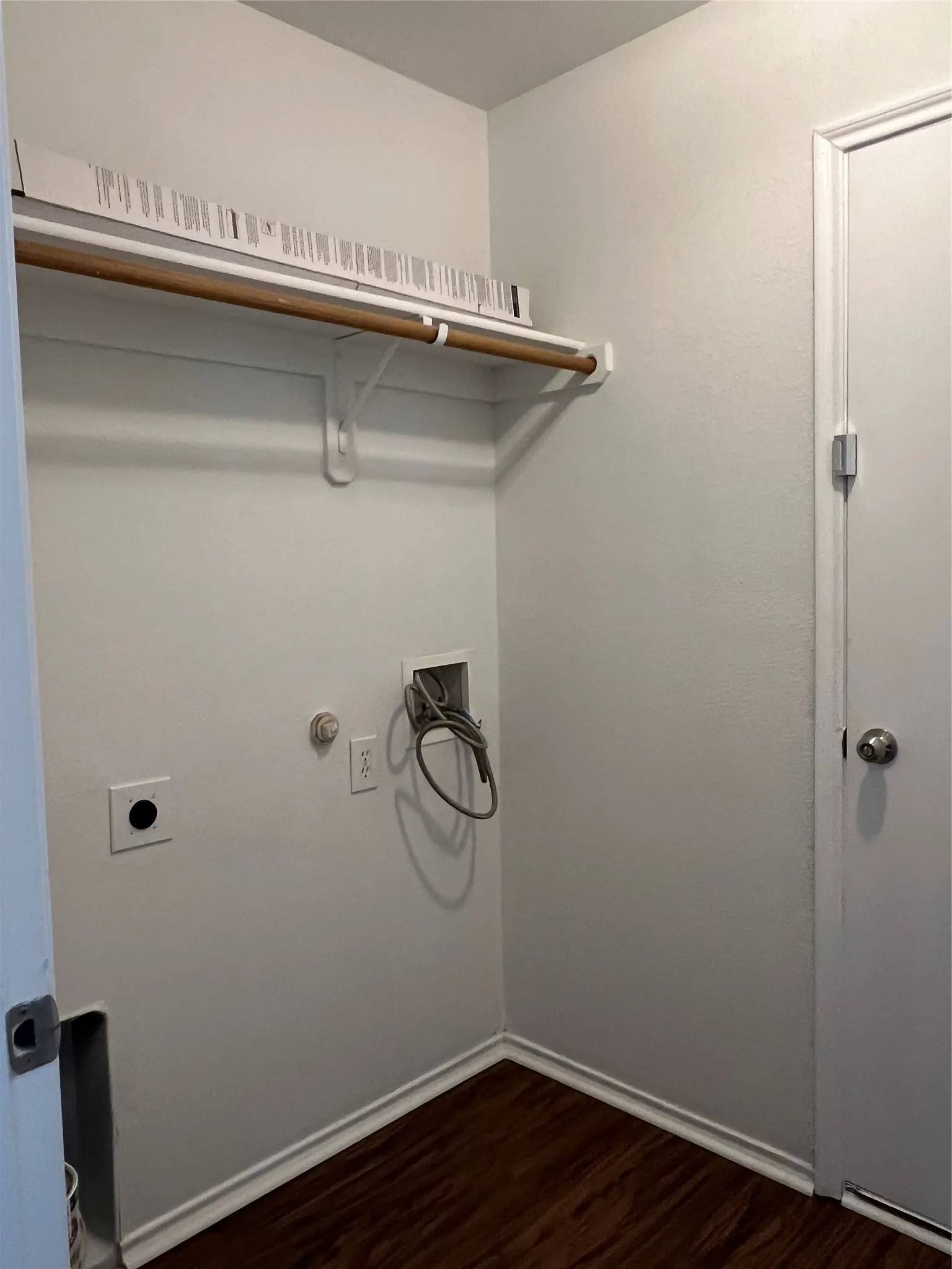 Single Family Residence For Rent in Tarrant County , 10921 Colonial Heights Lane, Fort Worth, Texas 76179, 3 Bedroom, 2 Bathroom, 2 Garage spaces, 1,019 Sqft, built in 2005, mls#21284582, Real Estate Agent in Fort Worth, Homes For Rent in Tarrant county, Homes For Rent in Fort Worth, Realtor in Fort Worth Texas, Real Estate Brokerage Independent Realty Texas, Luminita Cordes Realtor