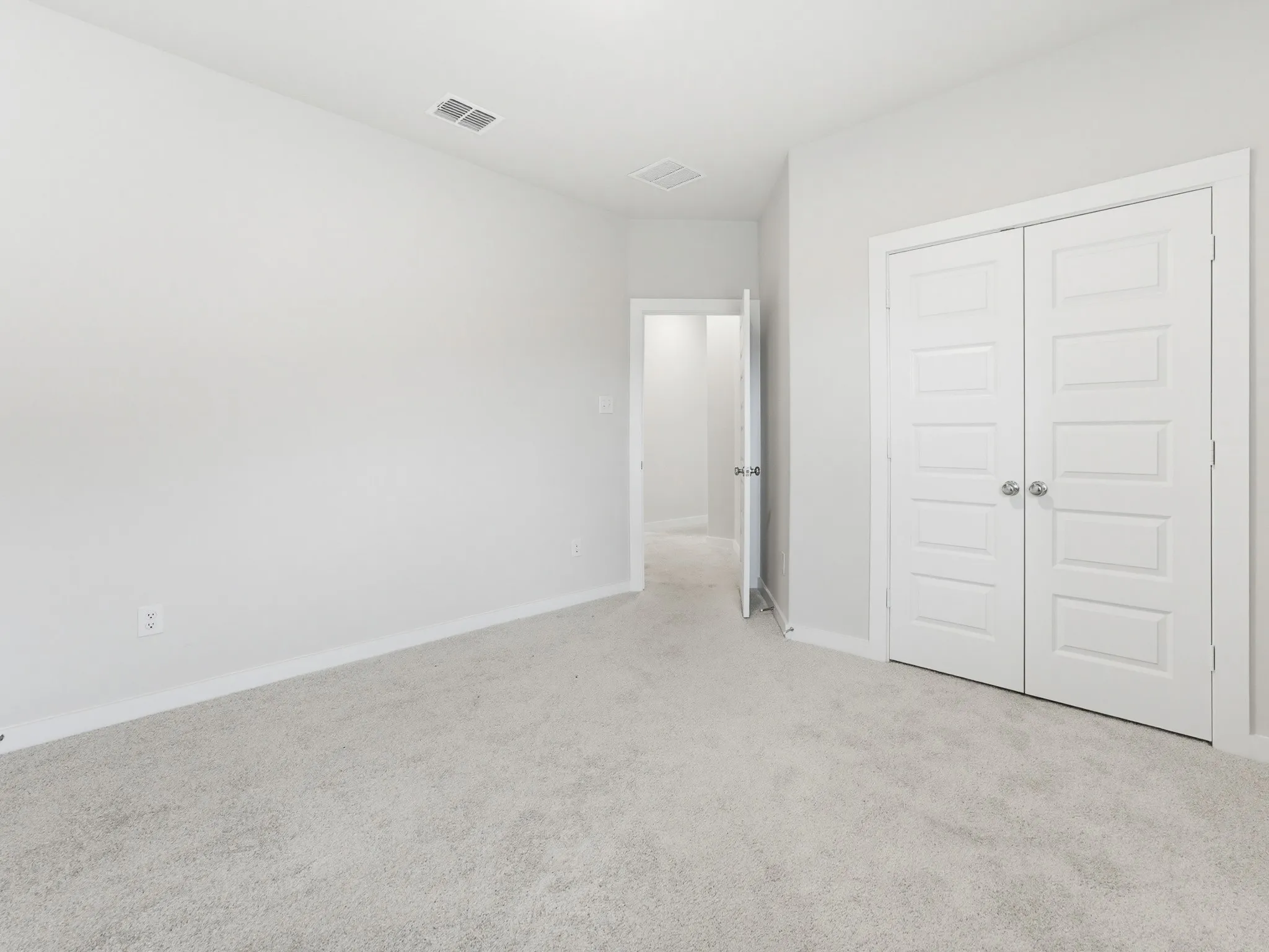 Single Family Residence For Sale in Denton County , 14736 Desert Door Drive, Fort Worth, Texas 76052, 5 Bedroom, 3 Bathroom, 2 Garage spaces, 3,121 Sqft, built in 2024, mls#21280817, Real Estate Agent in Fort Worth, Homes For Sale in Denton county, Homes For Sale in Fort Worth, Realtor in Fort Worth Texas, Real Estate Brokerage Independent Realty Texas, Luminita Cordes Realtor