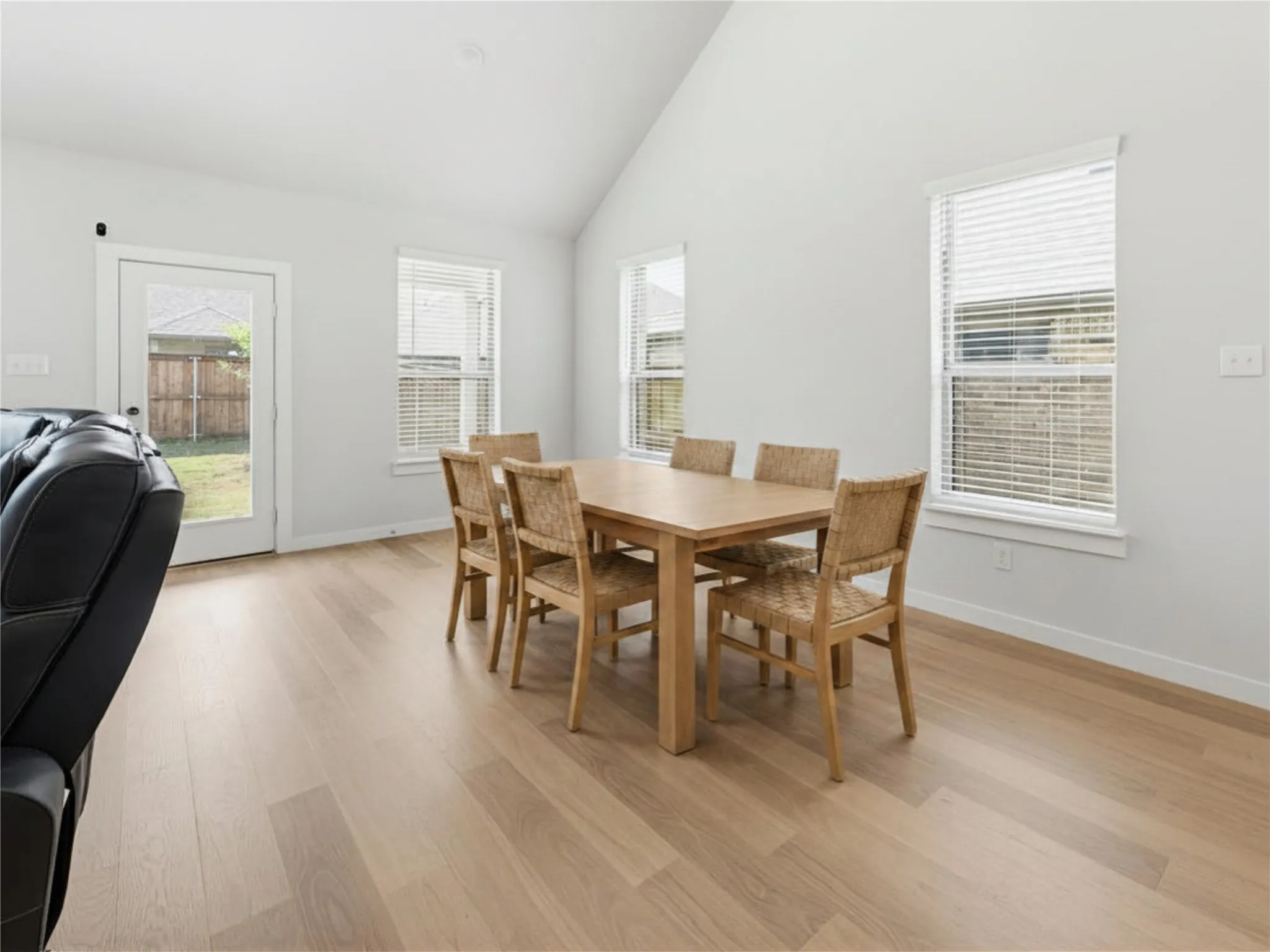 Single Family Residence For Sale in Denton County , 14736 Desert Door Drive, Fort Worth, Texas 76052, 5 Bedroom, 3 Bathroom, 2 Garage spaces, 3,121 Sqft, built in 2024, mls#21280817, Real Estate Agent in Fort Worth, Homes For Sale in Denton county, Homes For Sale in Fort Worth, Realtor in Fort Worth Texas, Real Estate Brokerage Independent Realty Texas, Luminita Cordes Realtor