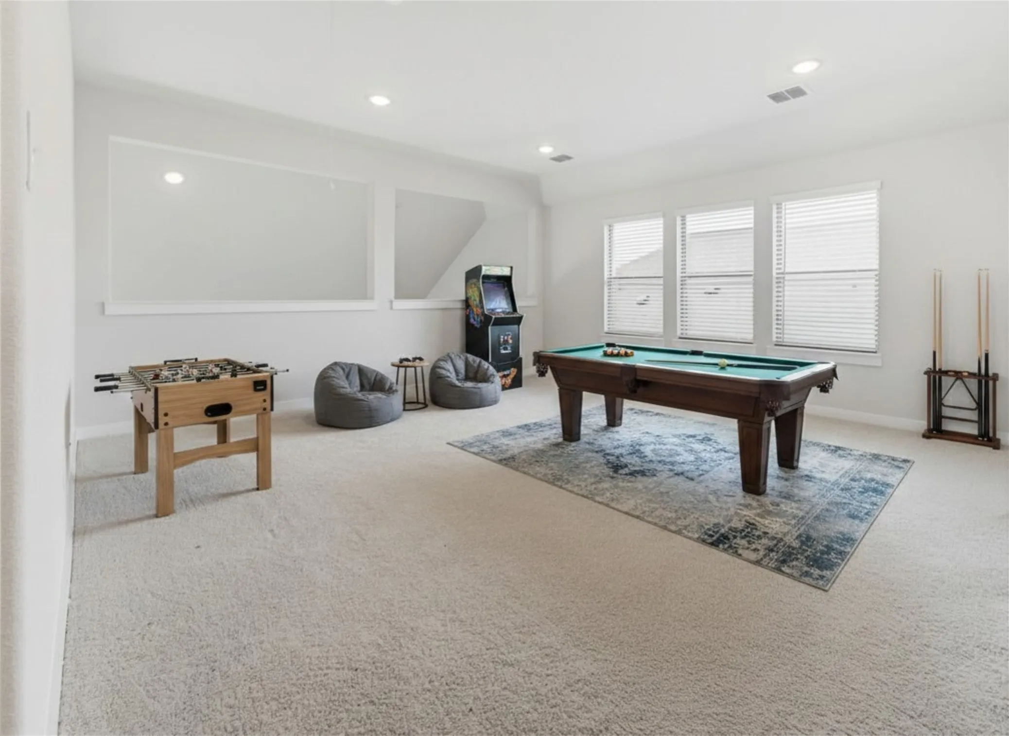 Single Family Residence For Sale in Denton County , 14736 Desert Door Drive, Fort Worth, Texas 76052, 5 Bedroom, 3 Bathroom, 2 Garage spaces, 3,121 Sqft, built in 2024, mls#21280817, Real Estate Agent in Fort Worth, Homes For Sale in Denton county, Homes For Sale in Fort Worth, Realtor in Fort Worth Texas, Real Estate Brokerage Independent Realty Texas, Luminita Cordes Realtor