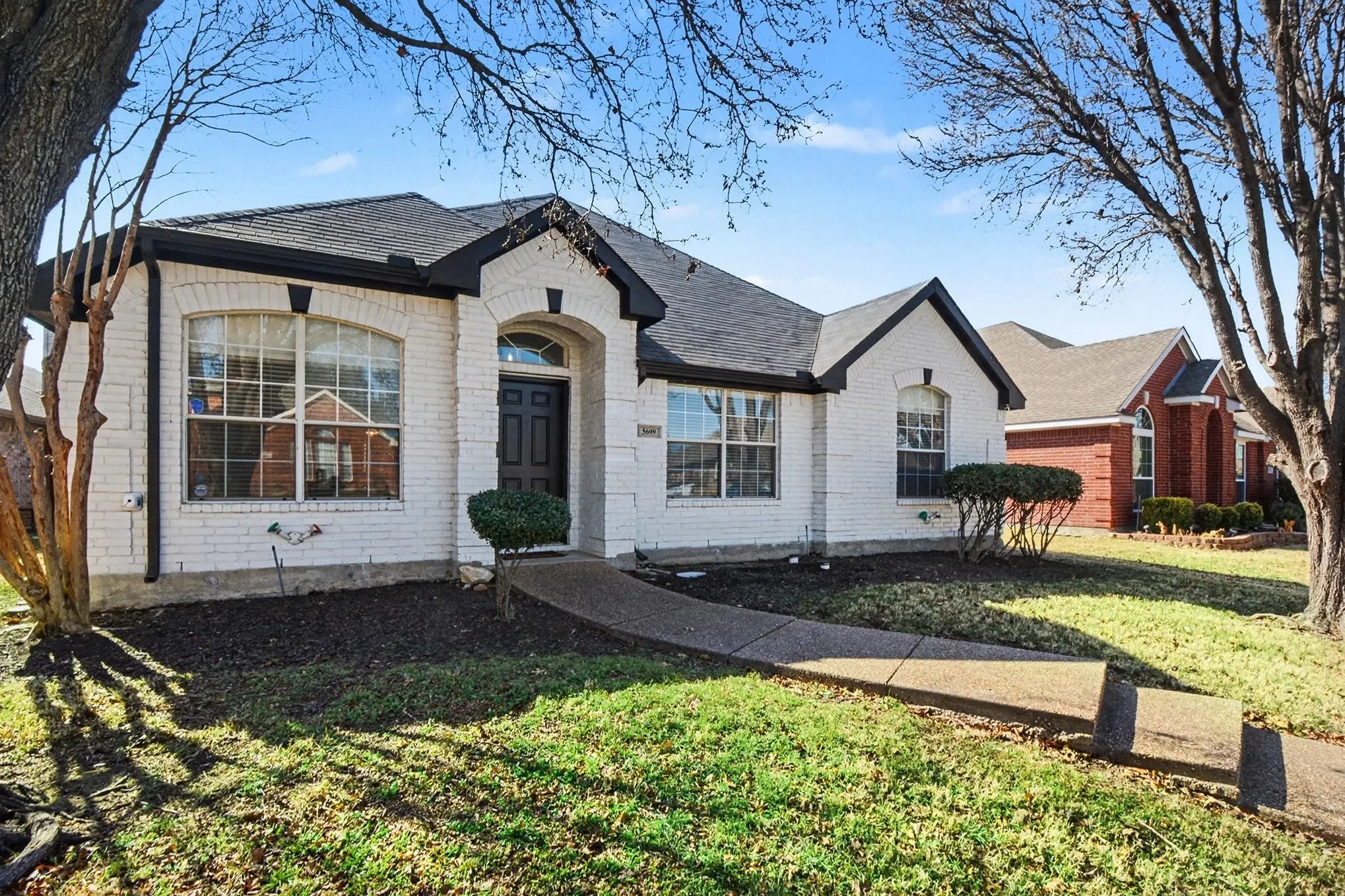 Single Family Residence For Sale in Denton County , 5609 Phoenix Drive, The Colony, Texas 75056, 3 Bedroom, 2 Bathroom, 2 Garage spaces, 2,030 Sqft, built in 2001, mls#21284404, Real Estate Agent in The Colony, Homes For Sale in Denton county, Homes For Sale in The Colony, Realtor in The Colony Texas, Real Estate Brokerage Independent Realty Texas, Luminita Cordes Realtor