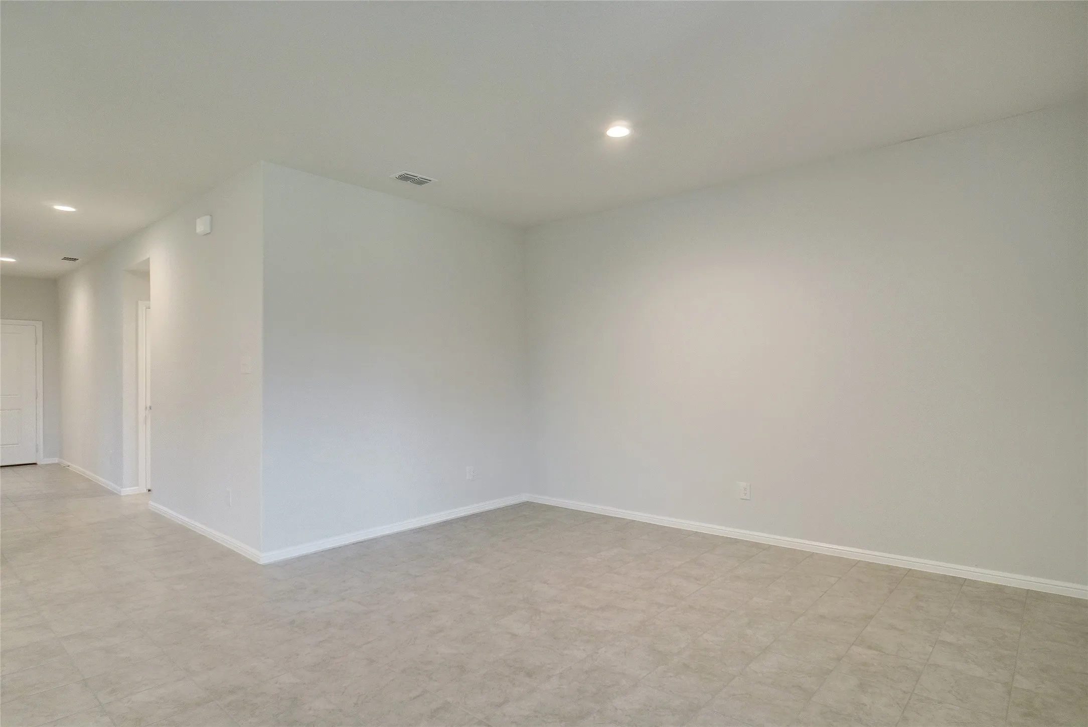 Single Family Residence For Sale in Parker County , 113 Anderson Mill Street, Azle, Texas 76020, 4 Bedroom, 2 Bathroom, 2 Garage spaces, 1,875 Sqft, built in 2022, Price $309,900, mls#21278608, Real Estate Agent in Azle, Homes For Sale in Parker county, Homes For Sale in Azle, Realtor in Azle Texas, Real Estate Brokerage Independent Realty Texas, Luminita Cordes Realtor