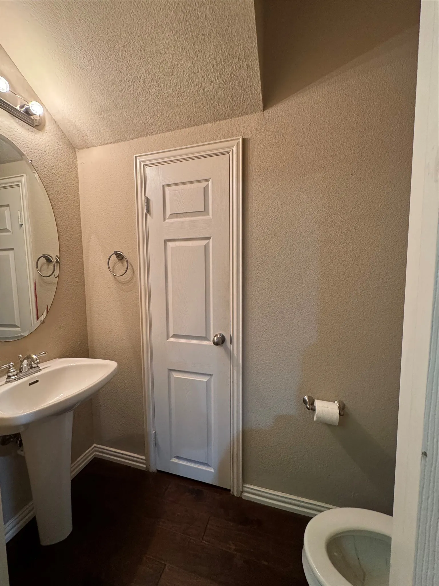 powder bathroom downstairs
