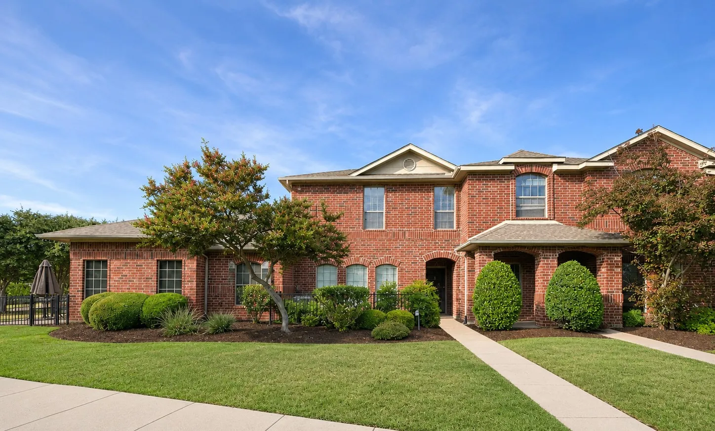 Condominium For Sale in Collin County , 575 S Virginia Hills Drive 105, Mc Kinney, Texas 75072, 2 Bedroom, 2 Bathroom, 2 Garage spaces, 1,227 Sqft, built in 2004, mls#21284672, Real Estate Agent in Mc Kinney, Homes For Sale in Collin county, Homes For Sale in Mc Kinney, Realtor in Mc Kinney Texas, Real Estate Brokerage Independent Realty Texas, Luminita Cordes Realtor