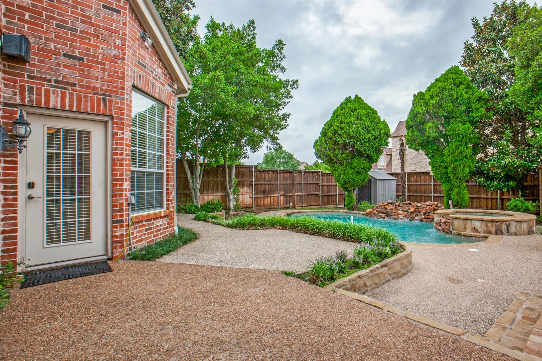 Single Family Residence For Sale in Collin County , 3108 Meadow Wood Drive, Richardson, Texas 75082, 4 Bedroom, 4 Bathroom, 3 Garage spaces, 4,582 Sqft, built in 1999, mls#21283033, Real Estate Agent in Richardson, Homes For Sale in Collin county, Homes For Sale in Richardson, Realtor in Richardson Texas, Real Estate Brokerage Independent Realty Texas, Luminita Cordes Realtor