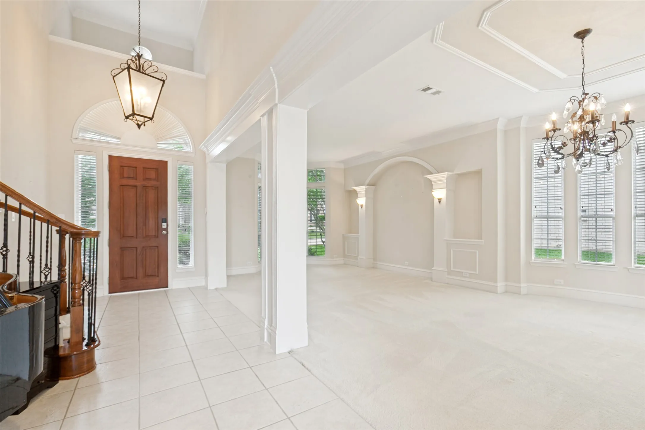 Combo Living Room/Dining Room
