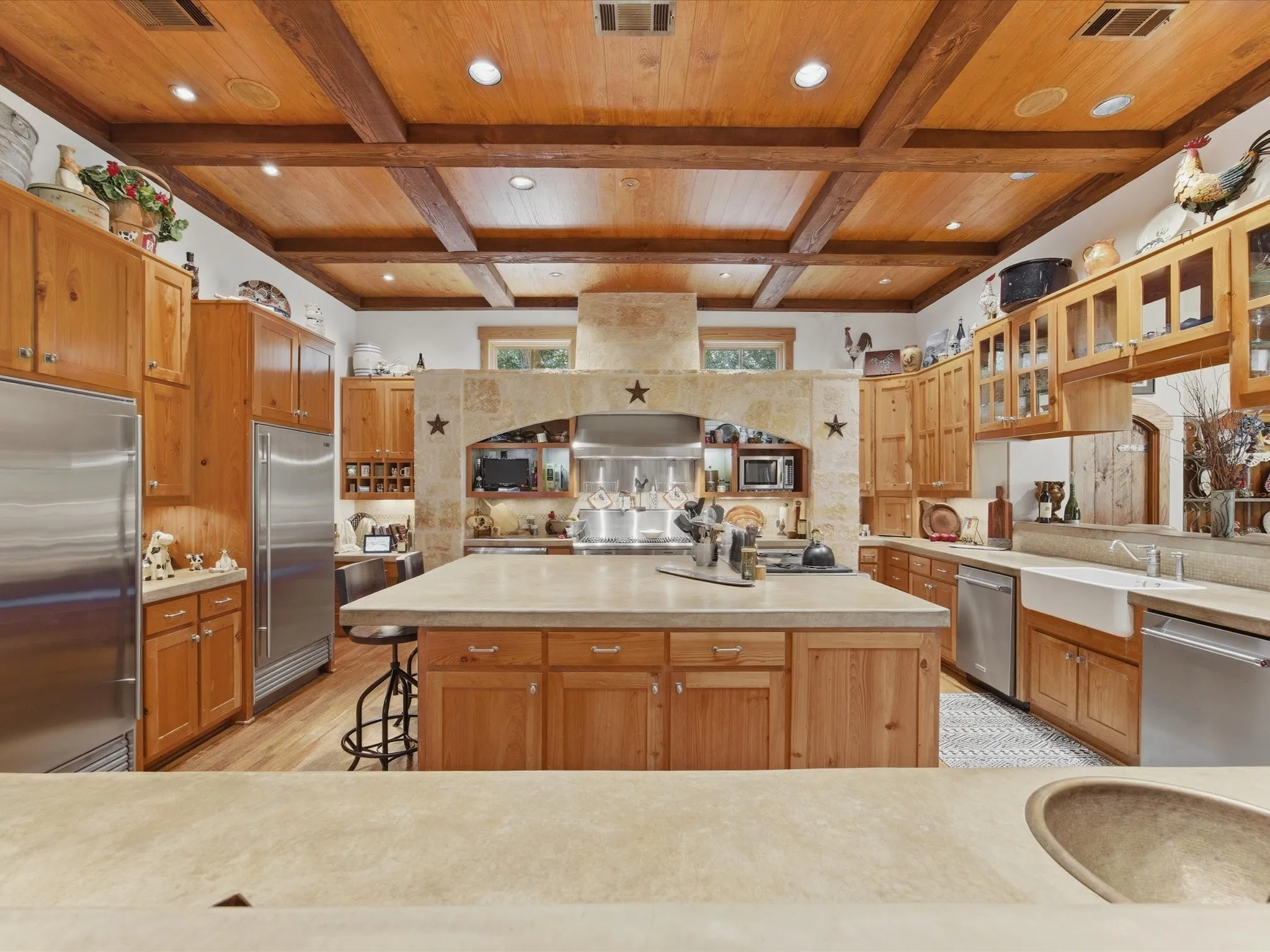 Single Family Residence For Sale in Parker County , 151 Trinity Bluffs Road, Aledo, Texas 76008, 5 Bedrooms, 5 Bathrooms, 3 Garage spaces, 6,924 Sqft, built in 2000, Price $6,499,000, mls#21280807, Real Estate Agent in Aledo, Homes For Sale in Parker county, Homes For Sale in Aledo, Realtor in Aledo Texas, Real Estate Brokerage Independent Realty Texas, Luminita Cordes Realtor