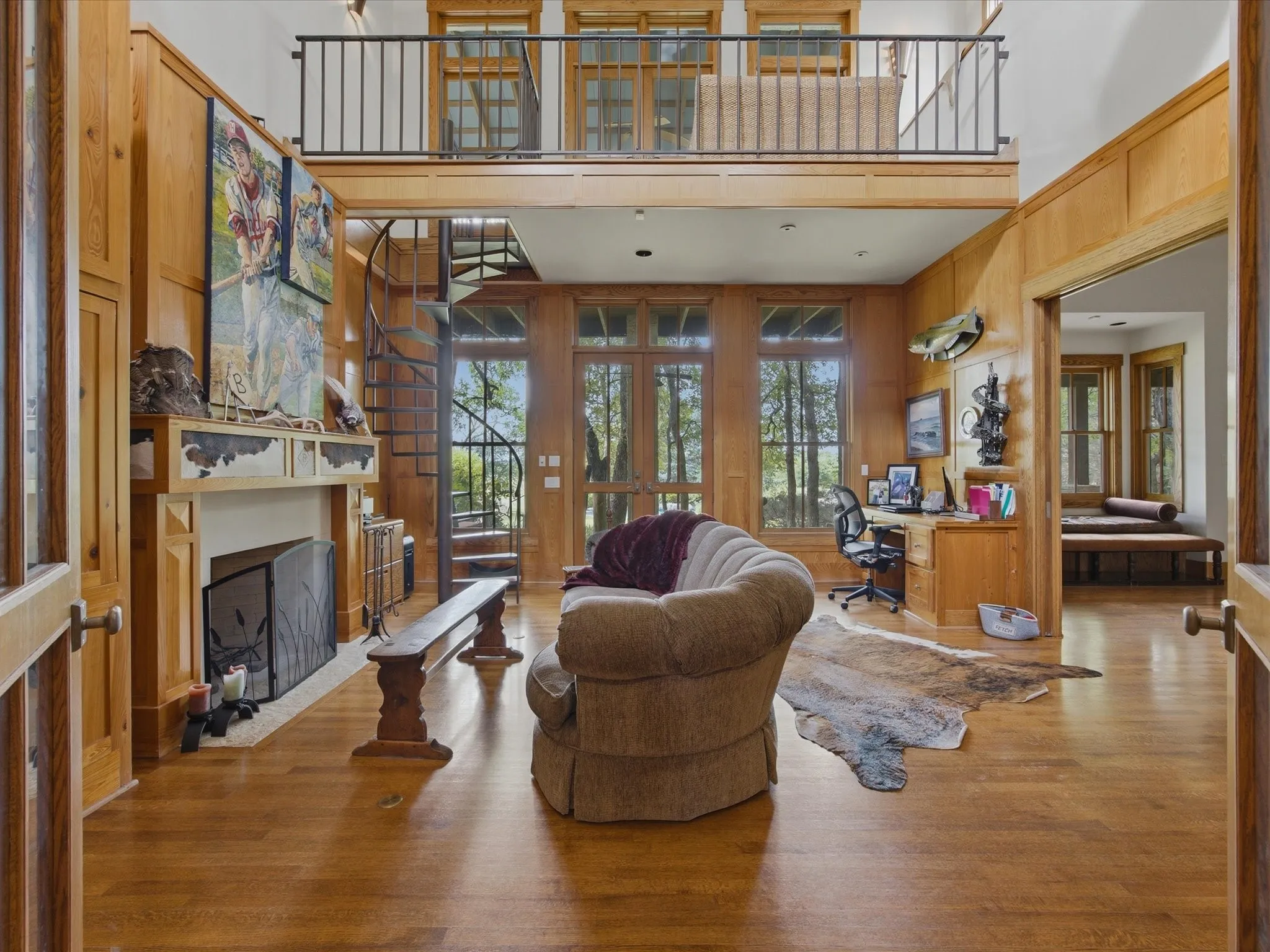 Single Family Residence For Sale in Parker County , 151 Trinity Bluffs Road, Aledo, Texas 76008, 5 Bedrooms, 5 Bathrooms, 3 Garage spaces, 6,924 Sqft, built in 2000, Price $6,499,000, mls#21280807, Real Estate Agent in Aledo, Homes For Sale in Parker county, Homes For Sale in Aledo, Realtor in Aledo Texas, Real Estate Brokerage Independent Realty Texas, Luminita Cordes Realtor