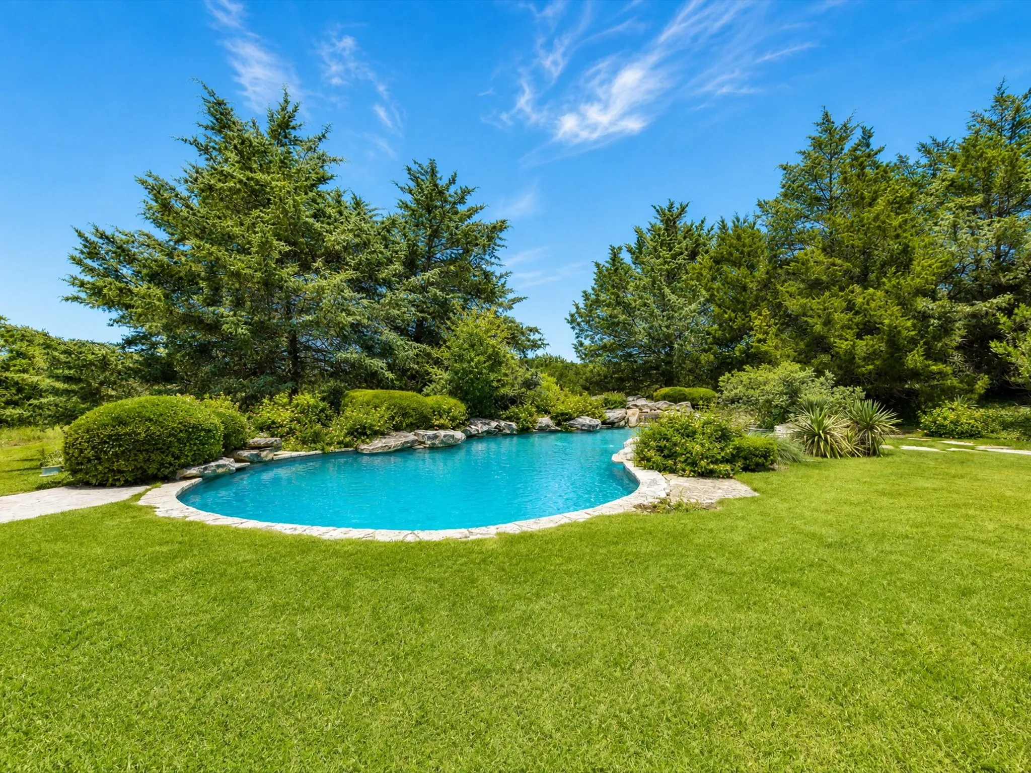 Single Family Residence For Sale in Parker County , 151 Trinity Bluffs Road, Aledo, Texas 76008, 5 Bedrooms, 5 Bathrooms, 3 Garage spaces, 6,924 Sqft, built in 2000, Price $6,499,000, mls#21280807, Real Estate Agent in Aledo, Homes For Sale in Parker county, Homes For Sale in Aledo, Realtor in Aledo Texas, Real Estate Brokerage Independent Realty Texas, Luminita Cordes Realtor