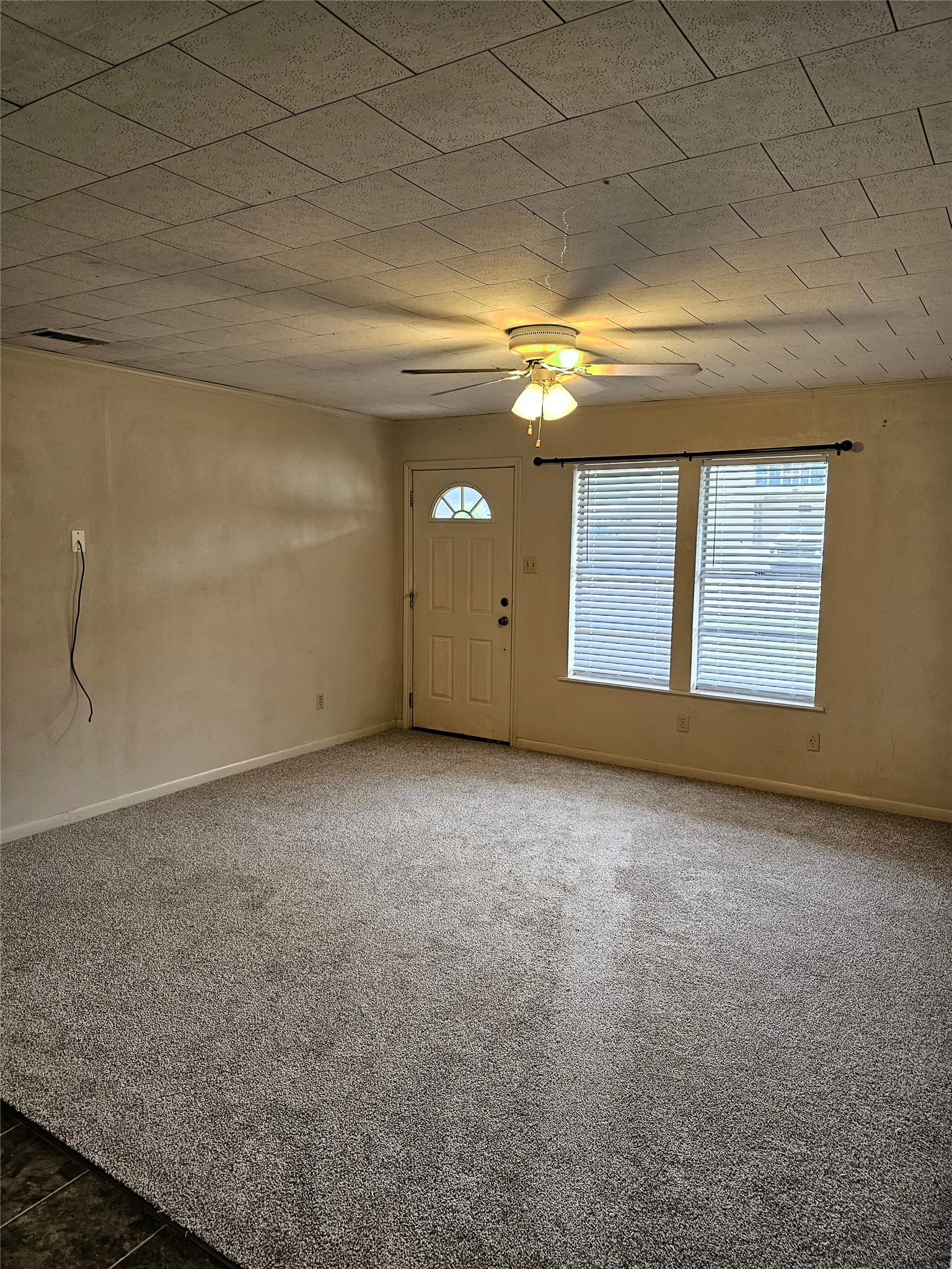 Single Family Residence For Sale in Limestone County , 105 N 3rd Street, Coolidge, Texas 76635, 2 Bedroom, 1 Bathroom, Garage spaces, 952 Sqft, built in 1985, mls#21284267, Real Estate Agent in Coolidge, Homes For Sale in Limestone county, Homes For Sale in Coolidge, Realtor in Coolidge Texas, Real Estate Brokerage Independent Realty Texas, Luminita Cordes Realtor