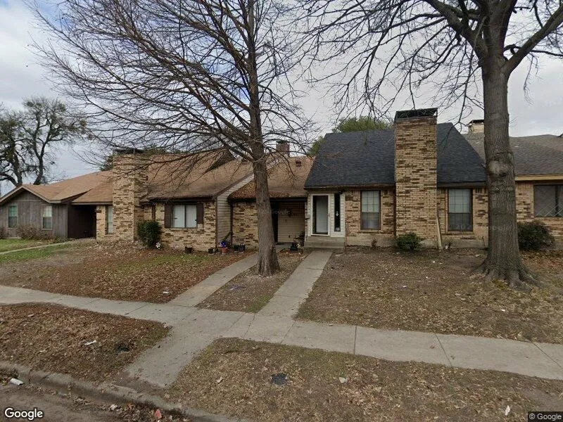 Townhouse For Sale in Dallas County , 1811 Abshire Lane, Dallas, Texas 75228, 3 Bedroom, 2 Bathroom, 2 Garage spaces, 1,600 Sqft, built in 1981, mls#21284724, Real Estate Agent in Dallas, Homes For Sale in Dallas county, Homes For Sale in Dallas, Realtor in Dallas Texas, Real Estate Brokerage Independent Realty Texas, Luminita Cordes Realtor