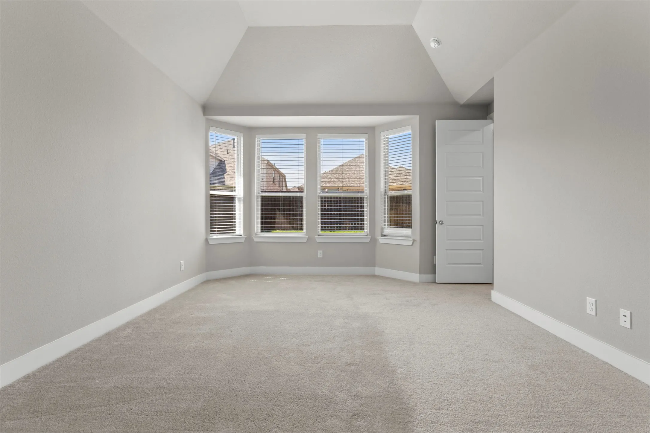 Single Family Residence For Sale in Denton County , 1916 Pelham Drive, Aubrey, Texas 76227, 4 Bedroom, 3 Bathroom, 2 Garage spaces, 1,971 Sqft, built in 2022, mls#21284731, Real Estate Agent in Aubrey, Homes For Sale in Denton county, Homes For Sale in Aubrey, Realtor in Aubrey Texas, Real Estate Brokerage Independent Realty Texas, Luminita Cordes Realtor