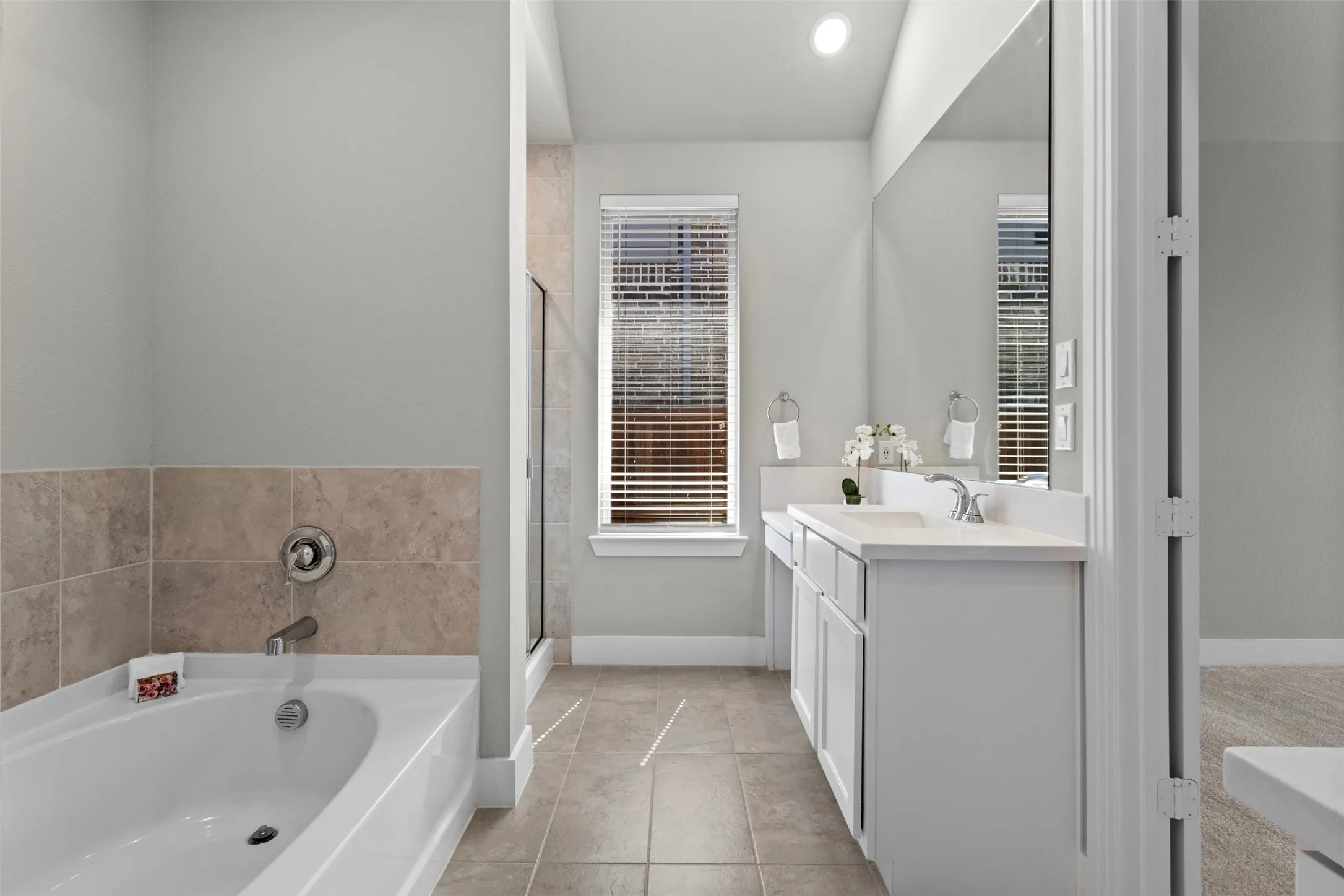 Single Family Residence For Sale in Denton County , 1916 Pelham Drive, Aubrey, Texas 76227, 4 Bedroom, 3 Bathroom, 2 Garage spaces, 1,971 Sqft, built in 2022, mls#21284731, Real Estate Agent in Aubrey, Homes For Sale in Denton county, Homes For Sale in Aubrey, Realtor in Aubrey Texas, Real Estate Brokerage Independent Realty Texas, Luminita Cordes Realtor