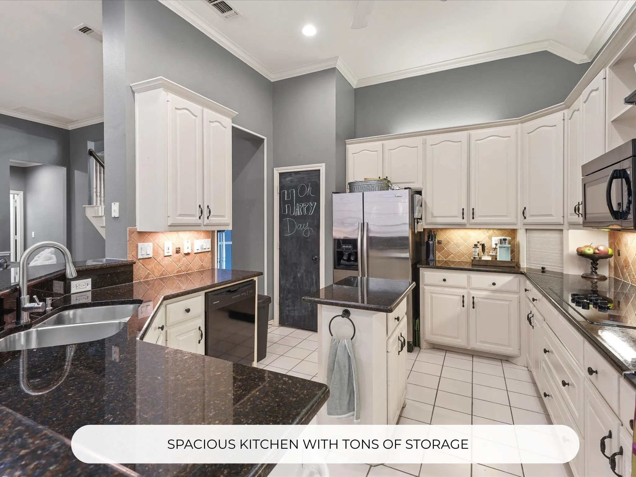 Single Family Residence For Sale in Collin County , 5923 La Cumbre Drive, Mc Kinney, Texas 75072, 5 Bedroom, 3 Bathroom, 2 Garage spaces, 3,075 Sqft, built in 1992, mls#21283921, Real Estate Agent in Mc Kinney, Homes For Sale in Collin county, Homes For Sale in Mc Kinney, Realtor in Mc Kinney Texas, Real Estate Brokerage Independent Realty Texas, Luminita Cordes Realtor
