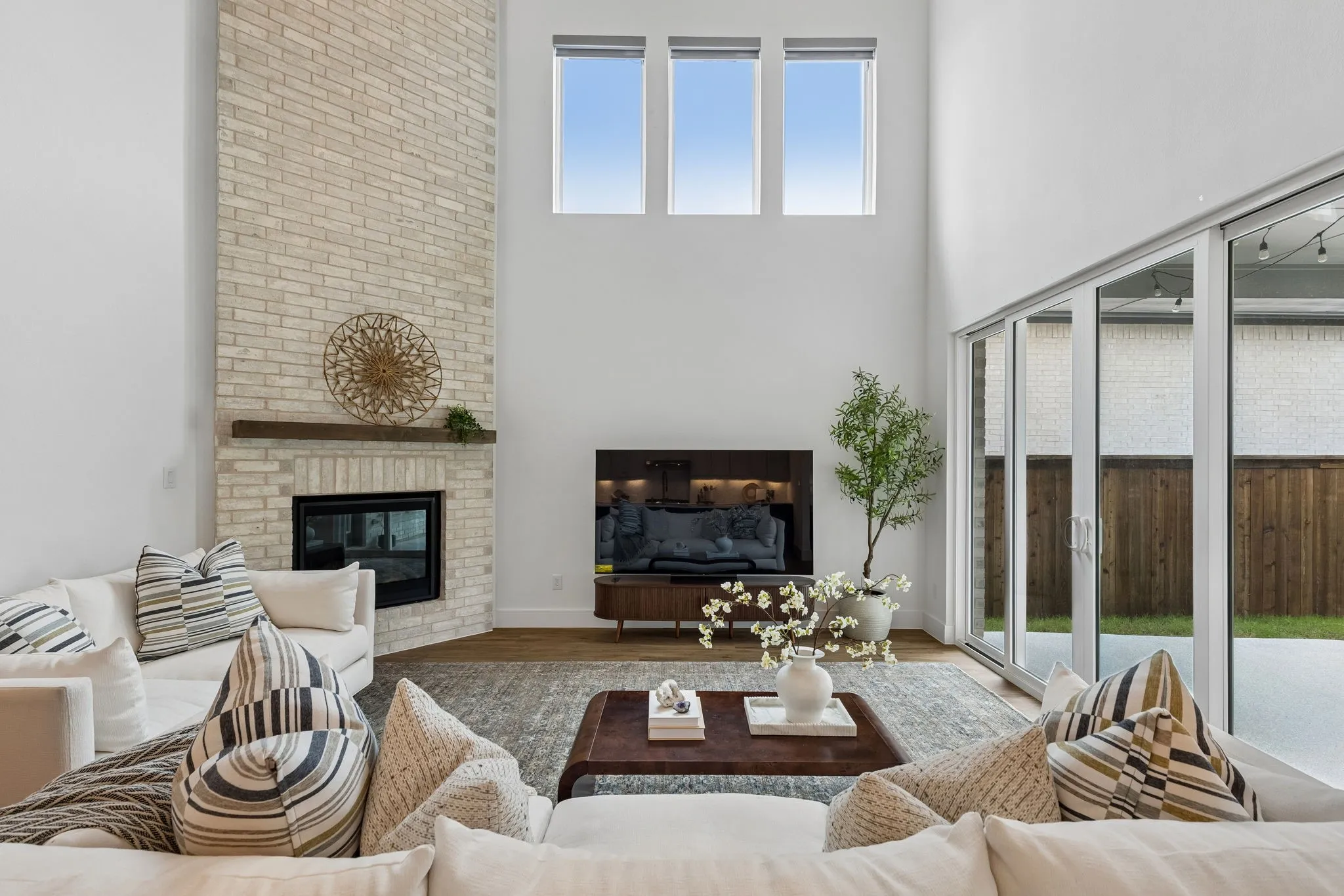Single Family Residence For Sale in Collin County , 2624 Diamondhead Place, Celina, Texas 75009, 5 Bedroom, 5 Bathroom, 2 Garage spaces, 3,291 Sqft, built in 2025, Price $725,000, mls#21284740, Real Estate Agent in Celina, Homes For Sale in Collin county, Homes For Sale in Celina, Realtor in Celina Texas, Real Estate Brokerage Independent Realty Texas, Luminita Cordes Realtor