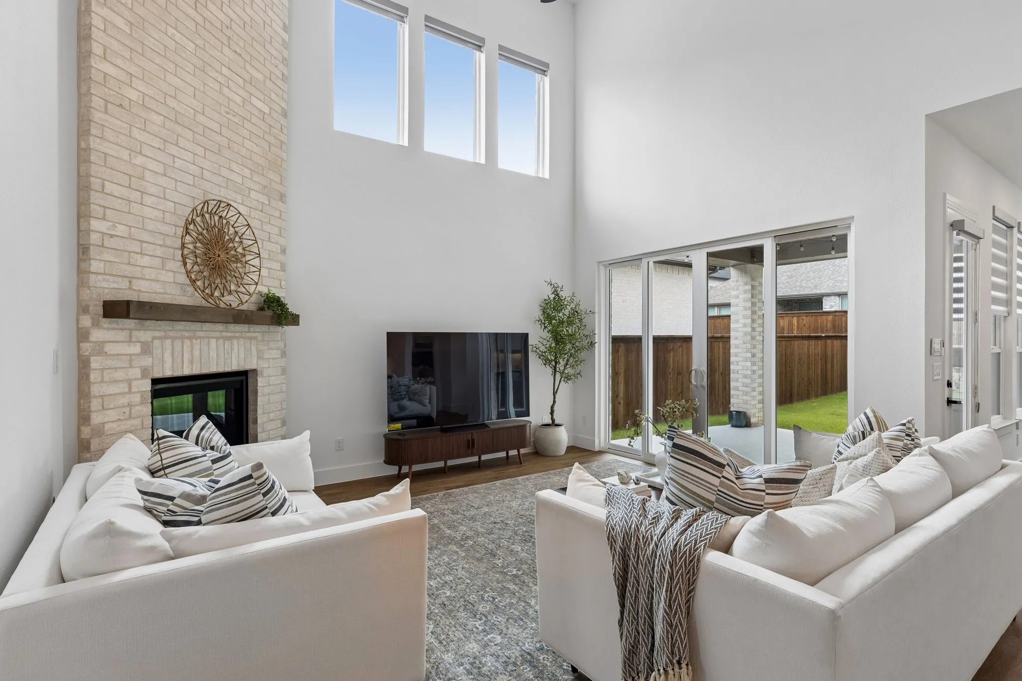 Single Family Residence For Sale in Collin County , 2624 Diamondhead Place, Celina, Texas 75009, 5 Bedroom, 5 Bathroom, 2 Garage spaces, 3,291 Sqft, built in 2025, Price $725,000, mls#21284740, Real Estate Agent in Celina, Homes For Sale in Collin county, Homes For Sale in Celina, Realtor in Celina Texas, Real Estate Brokerage Independent Realty Texas, Luminita Cordes Realtor