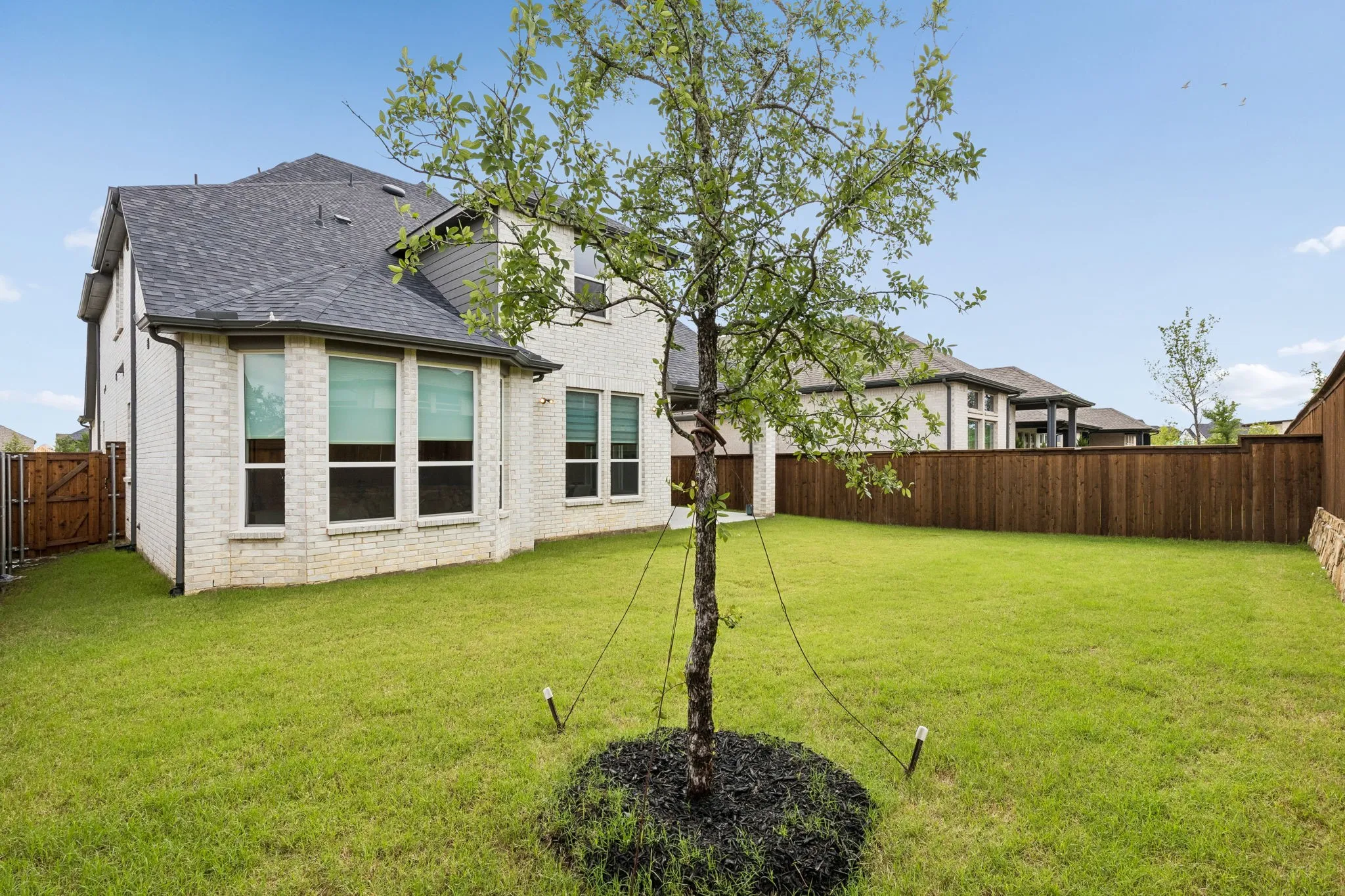 Single Family Residence For Sale in Collin County , 2624 Diamondhead Place, Celina, Texas 75009, 5 Bedroom, 5 Bathroom, 2 Garage spaces, 3,291 Sqft, built in 2025, Price $725,000, mls#21284740, Real Estate Agent in Celina, Homes For Sale in Collin county, Homes For Sale in Celina, Realtor in Celina Texas, Real Estate Brokerage Independent Realty Texas, Luminita Cordes Realtor