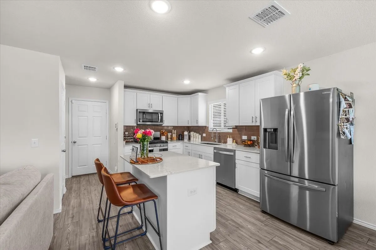 Single Family Residence For Sale in Denton County , 16016 Wanderer Lane, Haslet, Texas 76052, 3 Bedroom, 2 Bathroom, 2 Garage spaces, 1,427 Sqft, built in 2022, mls#21279736, Real Estate Agent in Haslet, Homes For Sale in Denton county, Homes For Sale in Haslet, Realtor in Haslet Texas, Real Estate Brokerage Independent Realty Texas, Luminita Cordes Realtor