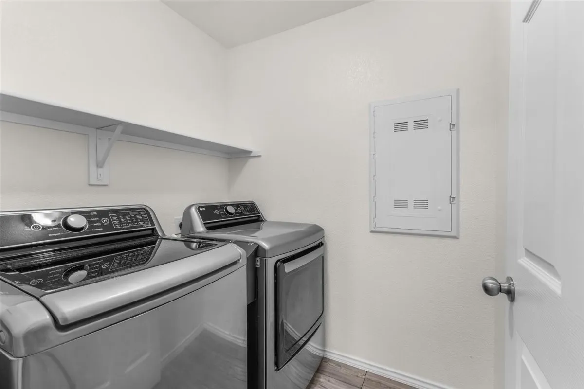 Single Family Residence For Sale in Denton County , 16016 Wanderer Lane, Haslet, Texas 76052, 3 Bedroom, 2 Bathroom, 2 Garage spaces, 1,427 Sqft, built in 2022, mls#21279736, Real Estate Agent in Haslet, Homes For Sale in Denton county, Homes For Sale in Haslet, Realtor in Haslet Texas, Real Estate Brokerage Independent Realty Texas, Luminita Cordes Realtor