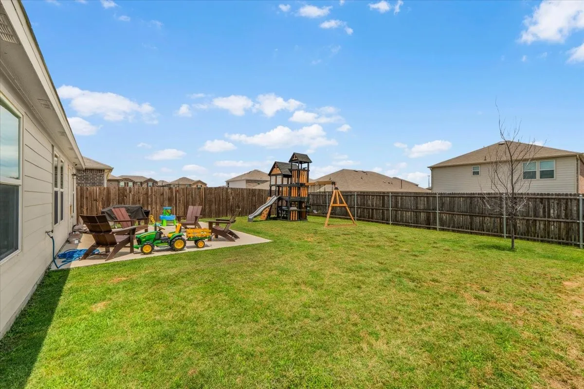Single Family Residence For Sale in Denton County , 16016 Wanderer Lane, Haslet, Texas 76052, 3 Bedroom, 2 Bathroom, 2 Garage spaces, 1,427 Sqft, built in 2022, mls#21279736, Real Estate Agent in Haslet, Homes For Sale in Denton county, Homes For Sale in Haslet, Realtor in Haslet Texas, Real Estate Brokerage Independent Realty Texas, Luminita Cordes Realtor