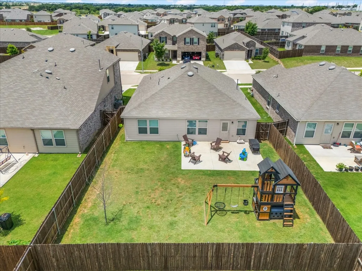Single Family Residence For Sale in Denton County , 16016 Wanderer Lane, Haslet, Texas 76052, 3 Bedroom, 2 Bathroom, 2 Garage spaces, 1,427 Sqft, built in 2022, mls#21279736, Real Estate Agent in Haslet, Homes For Sale in Denton county, Homes For Sale in Haslet, Realtor in Haslet Texas, Real Estate Brokerage Independent Realty Texas, Luminita Cordes Realtor
