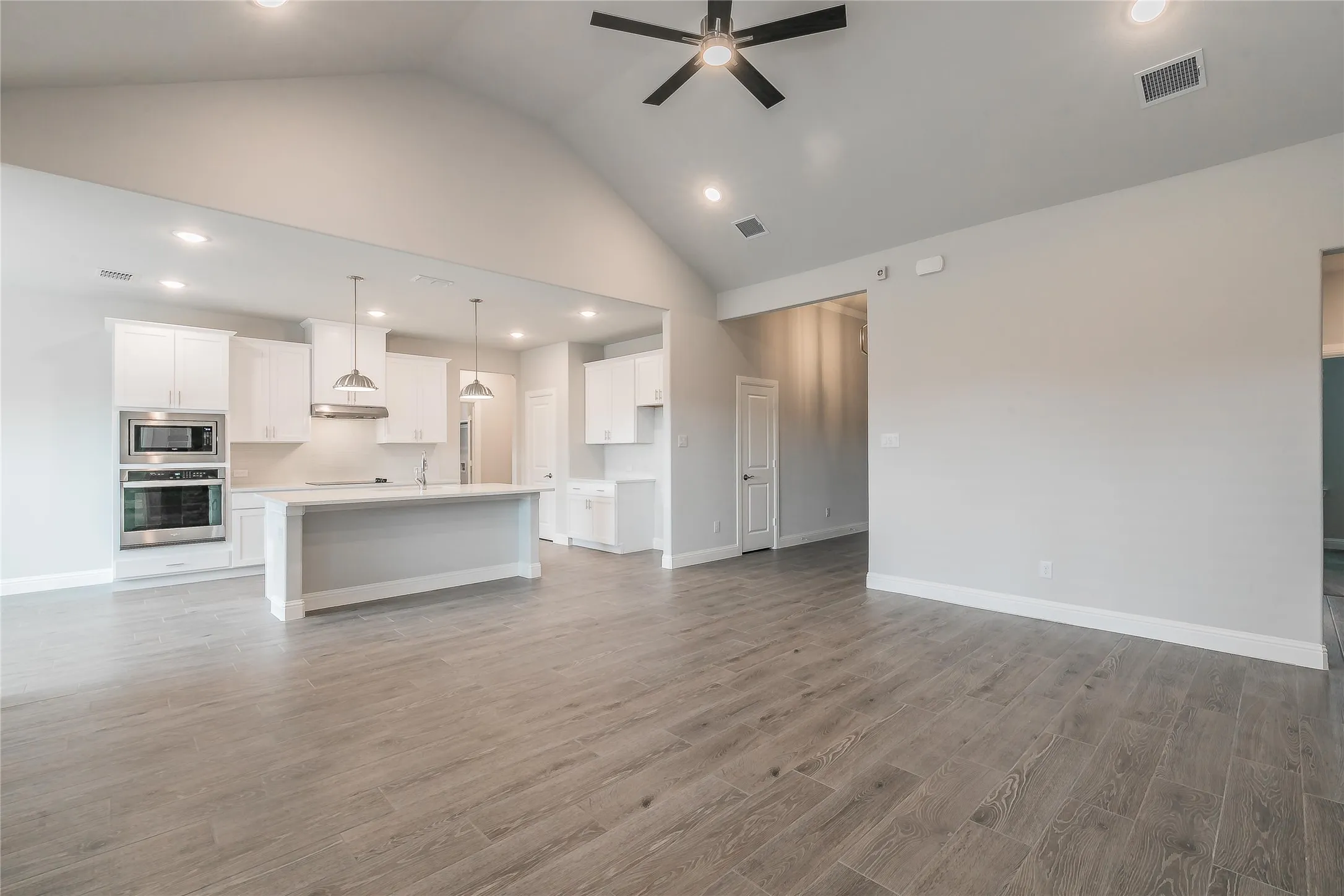 Single Family Residence For Rent in Parker County , 232 Gardenia Drive, Azle, Texas 76020, 4 Bedroom, 3 Bathroom, 2 Garage spaces, 2,029 Sqft, built in 2023, mls#21284778, Real Estate Agent in Azle, Homes For Rent in Parker county, Homes For Rent in Azle, Realtor in Azle Texas, Real Estate Brokerage Independent Realty Texas, Luminita Cordes Realtor