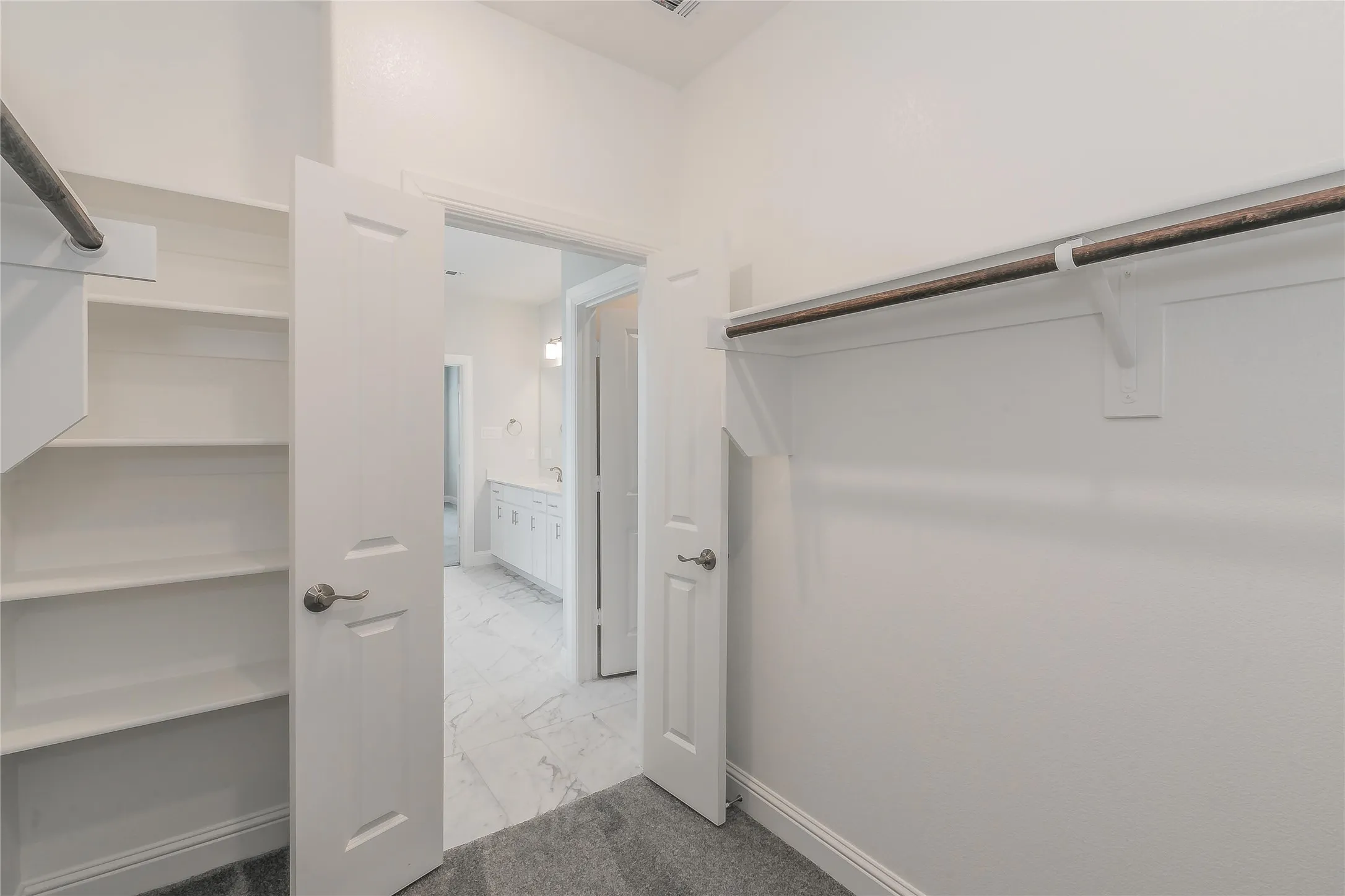 Single Family Residence For Rent in Parker County , 232 Gardenia Drive, Azle, Texas 76020, 4 Bedroom, 3 Bathroom, 2 Garage spaces, 2,029 Sqft, built in 2023, mls#21284778, Real Estate Agent in Azle, Homes For Rent in Parker county, Homes For Rent in Azle, Realtor in Azle Texas, Real Estate Brokerage Independent Realty Texas, Luminita Cordes Realtor