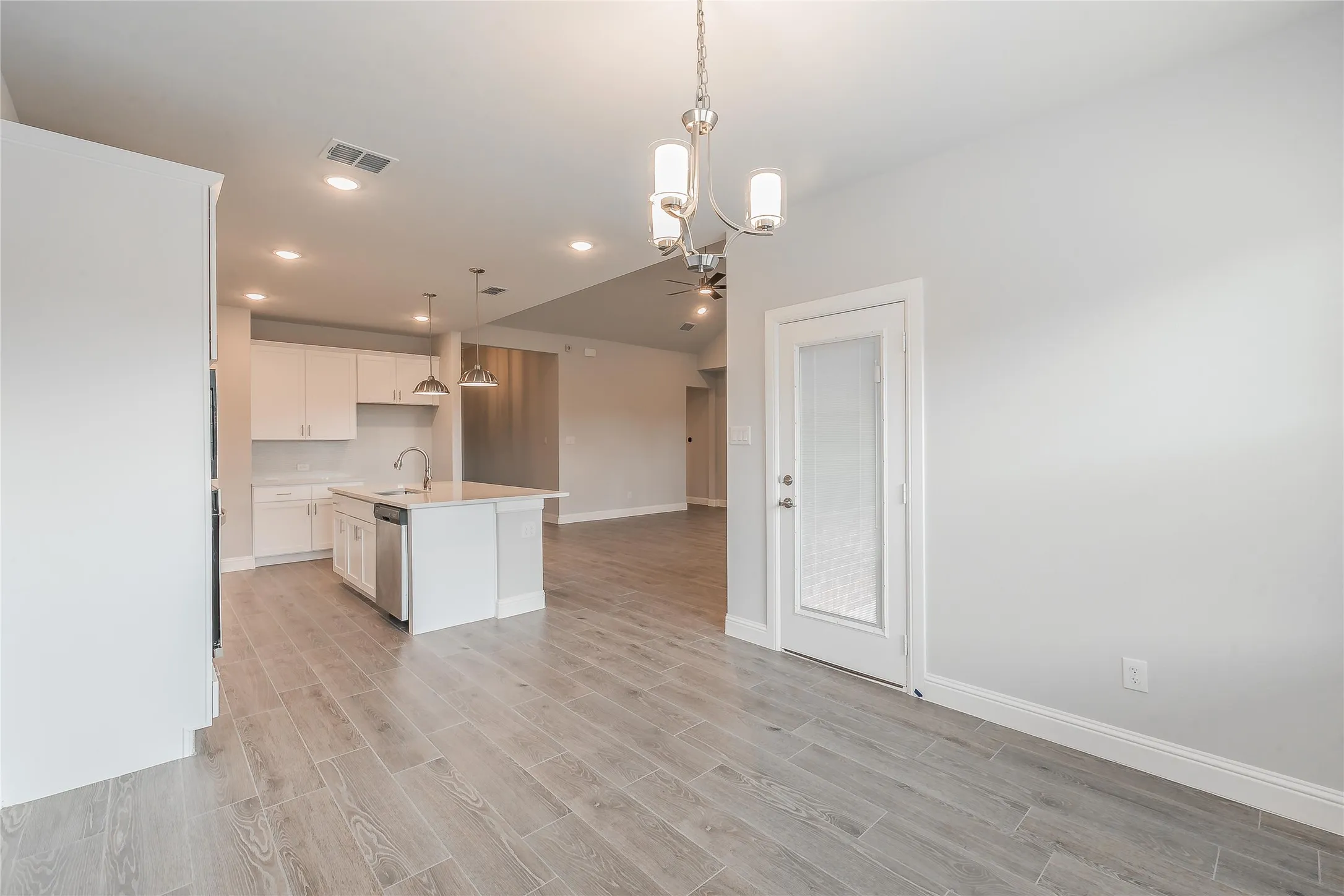 Single Family Residence For Rent in Parker County , 232 Gardenia Drive, Azle, Texas 76020, 4 Bedroom, 3 Bathroom, 2 Garage spaces, 2,029 Sqft, built in 2023, mls#21284778, Real Estate Agent in Azle, Homes For Rent in Parker county, Homes For Rent in Azle, Realtor in Azle Texas, Real Estate Brokerage Independent Realty Texas, Luminita Cordes Realtor
