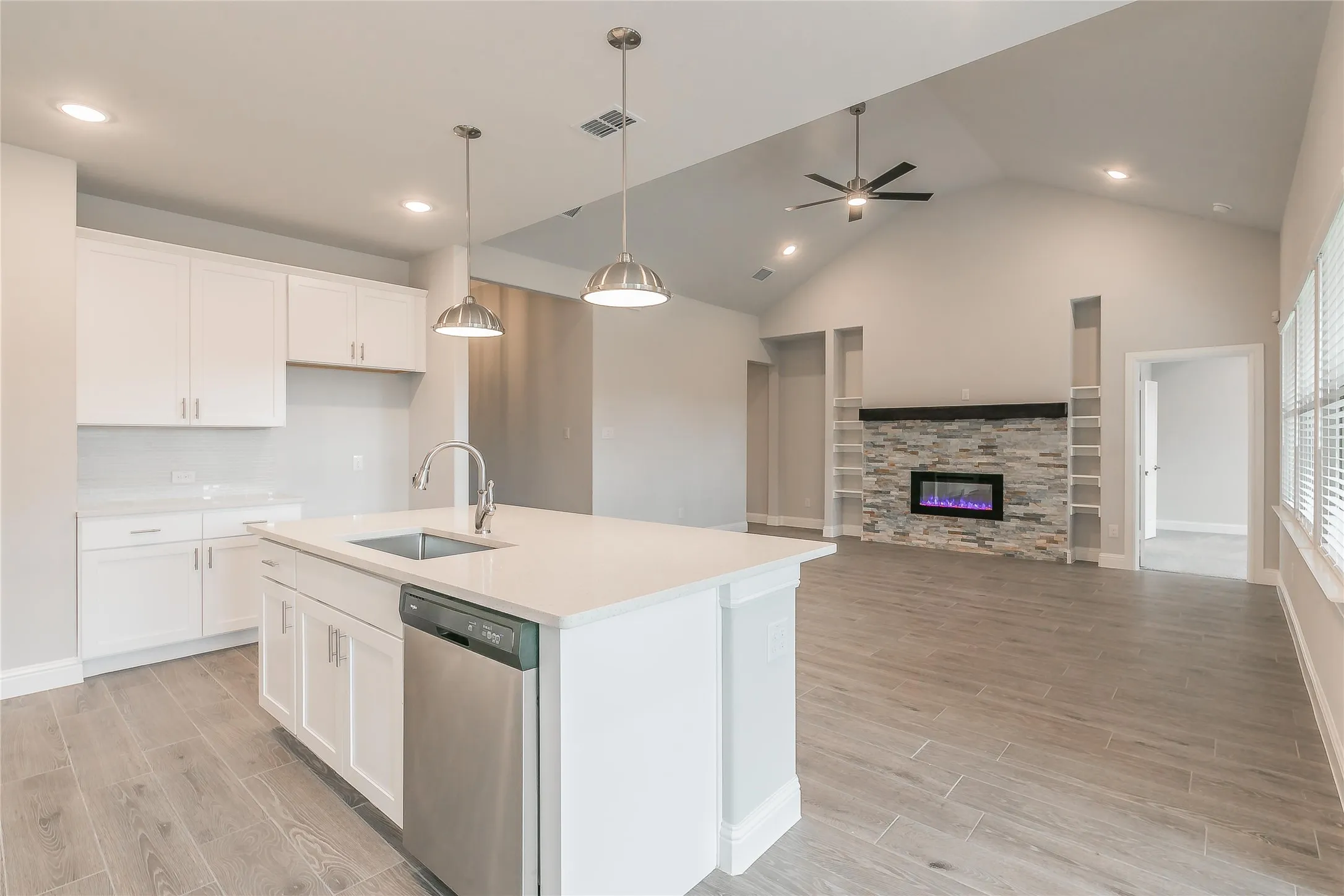 Single Family Residence For Rent in Parker County , 232 Gardenia Drive, Azle, Texas 76020, 4 Bedroom, 3 Bathroom, 2 Garage spaces, 2,029 Sqft, built in 2023, mls#21284778, Real Estate Agent in Azle, Homes For Rent in Parker county, Homes For Rent in Azle, Realtor in Azle Texas, Real Estate Brokerage Independent Realty Texas, Luminita Cordes Realtor
